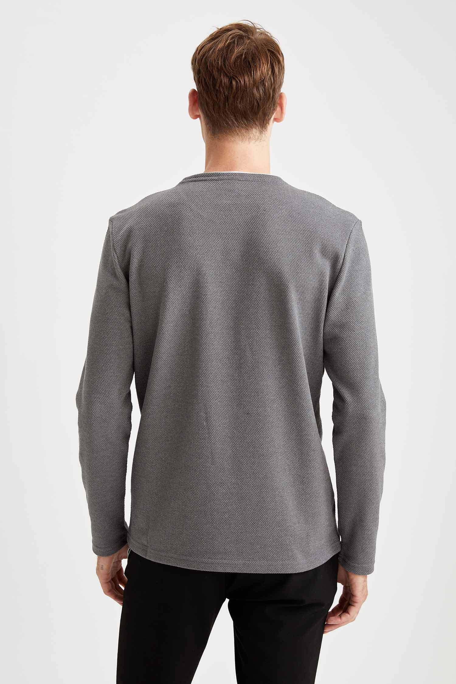 Grey MAN Slim Fit Crew Neck Sweatshirt 1525533 DeFacto