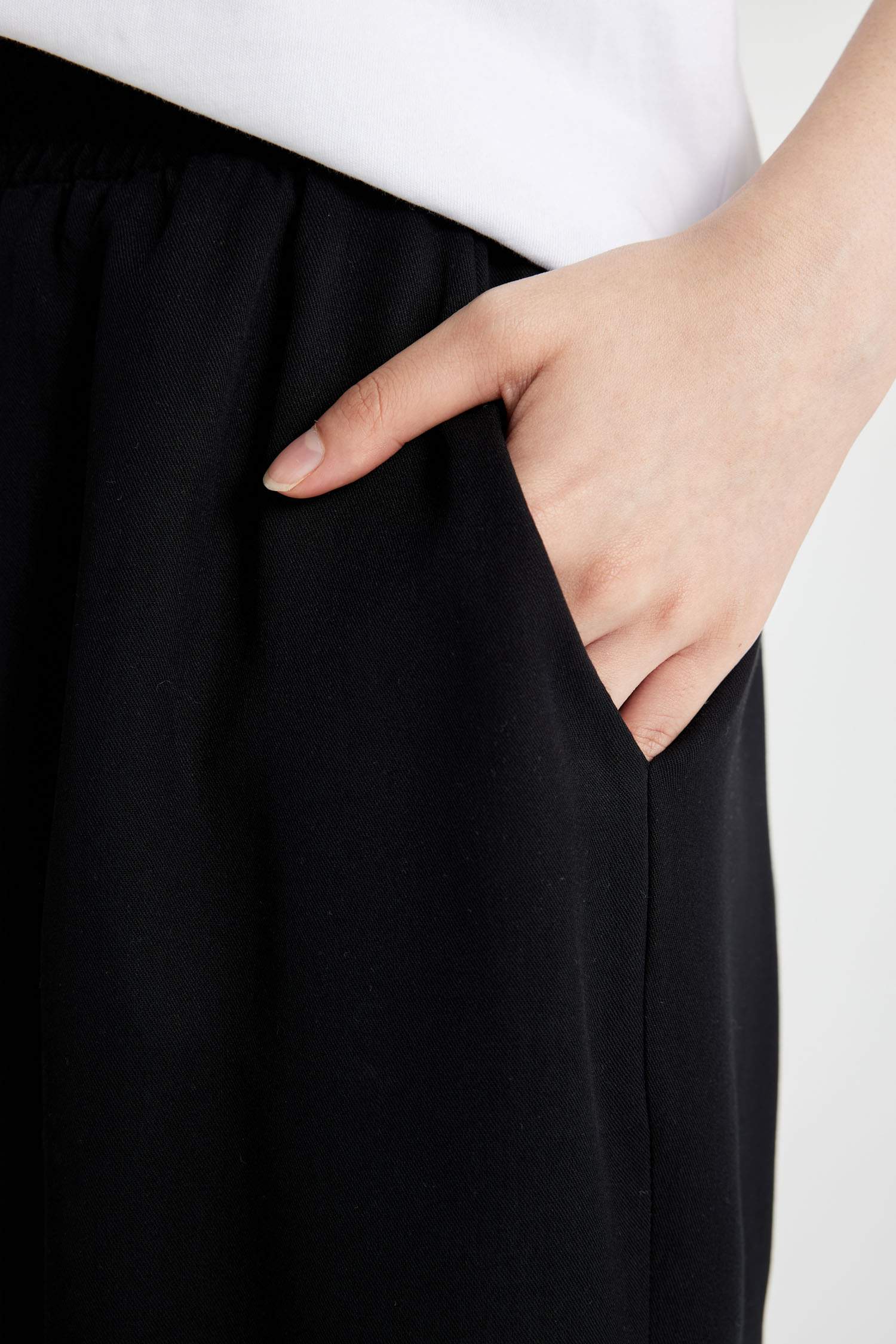 Paperbag Fit Belmando High Waist Wide Leg Shorts