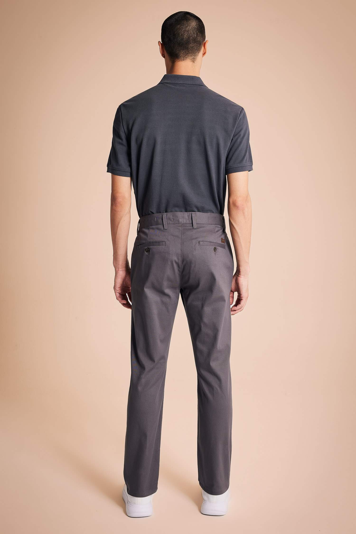 سروال جبردين قصة عادية برجل عادي