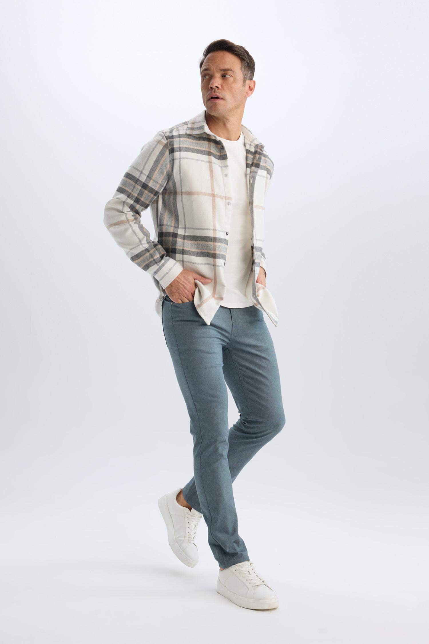 Yazlık Chino Kanvas Dokulu Pantolon Slim Fit Dar Kesim Cepli Dar Paça