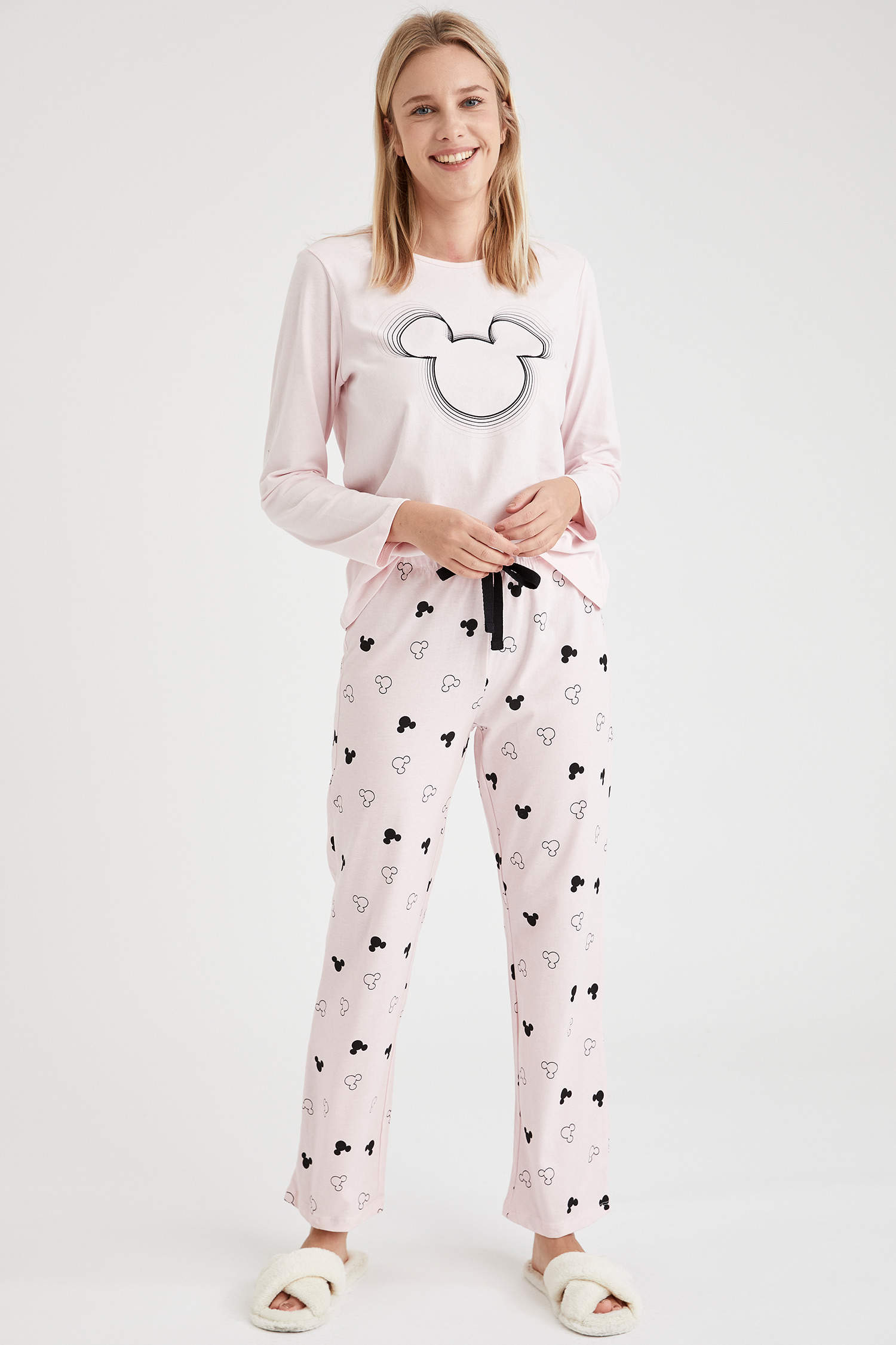 Defacto Mickey Mouse Baskılı Uzun Kollu Pijama Takımı. 3