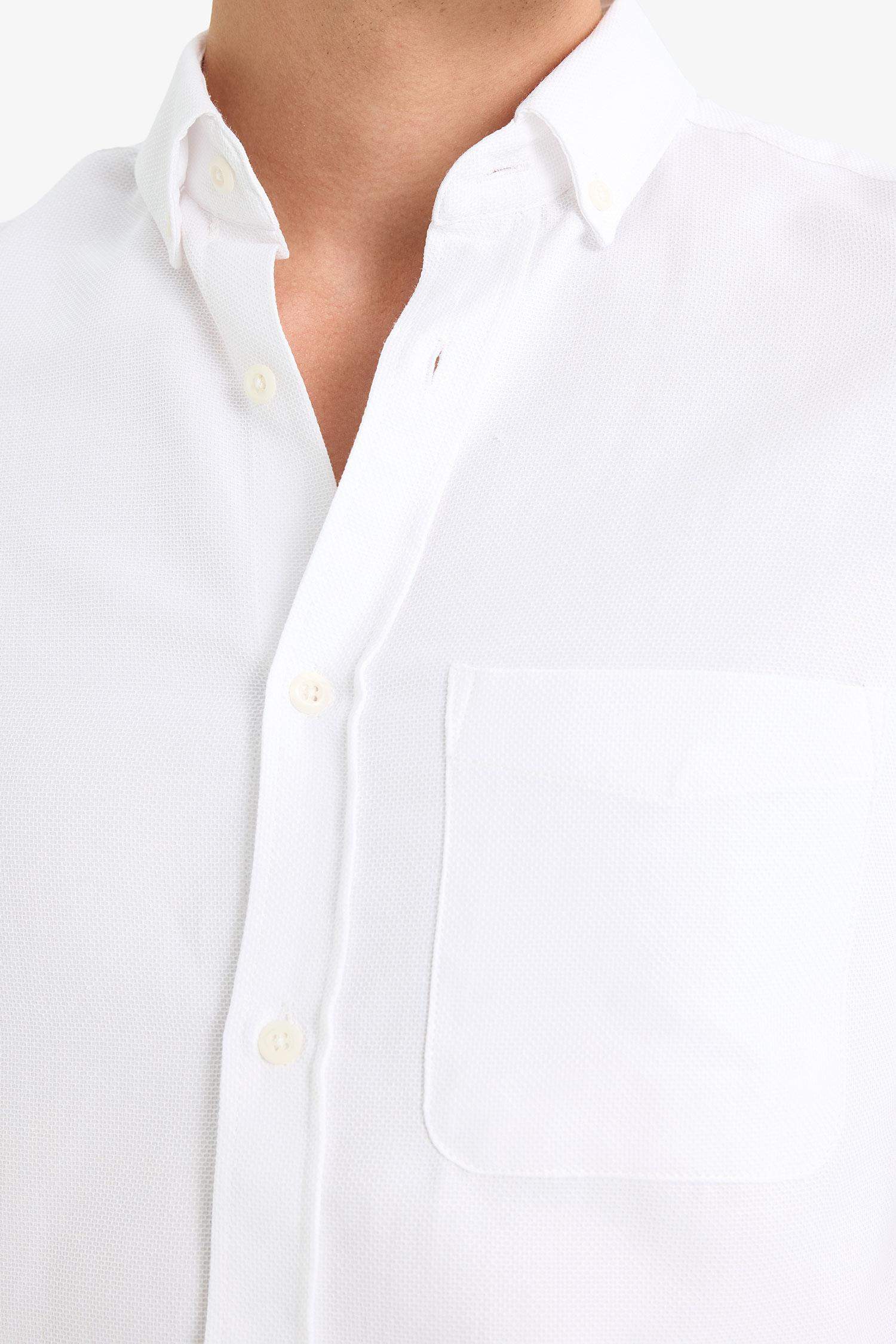 Slim Fit Dar Kesim Polo Yaka Dokulu Uzun Kollu Beyaz Gömlek