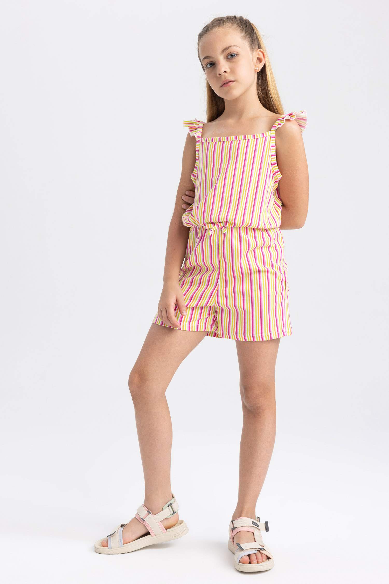 جمبسوت بناتي قطن بقصة عادية بدون أكمام