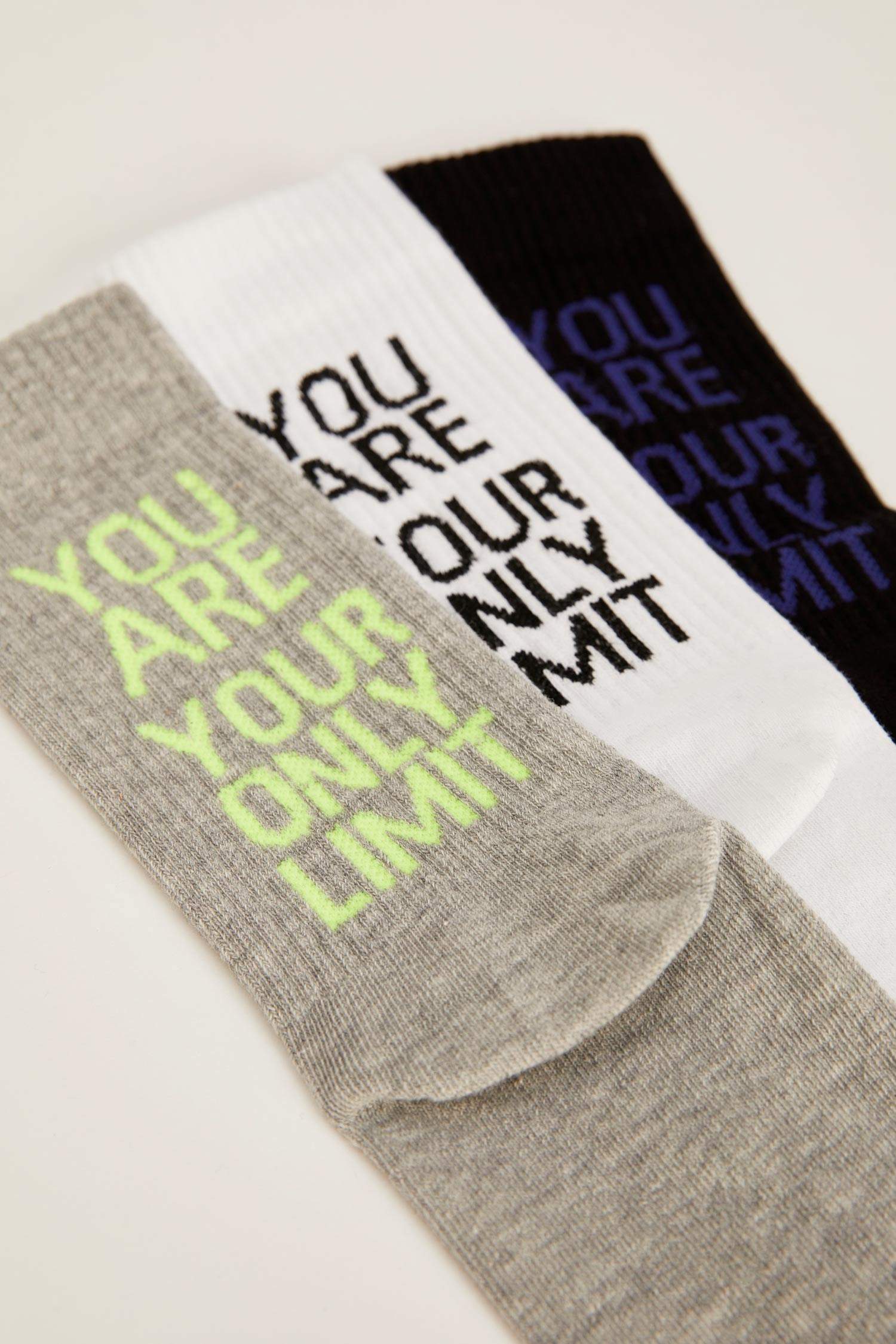 Defacto Slogan İşlemeli 3'lü Soket Çorap. 5