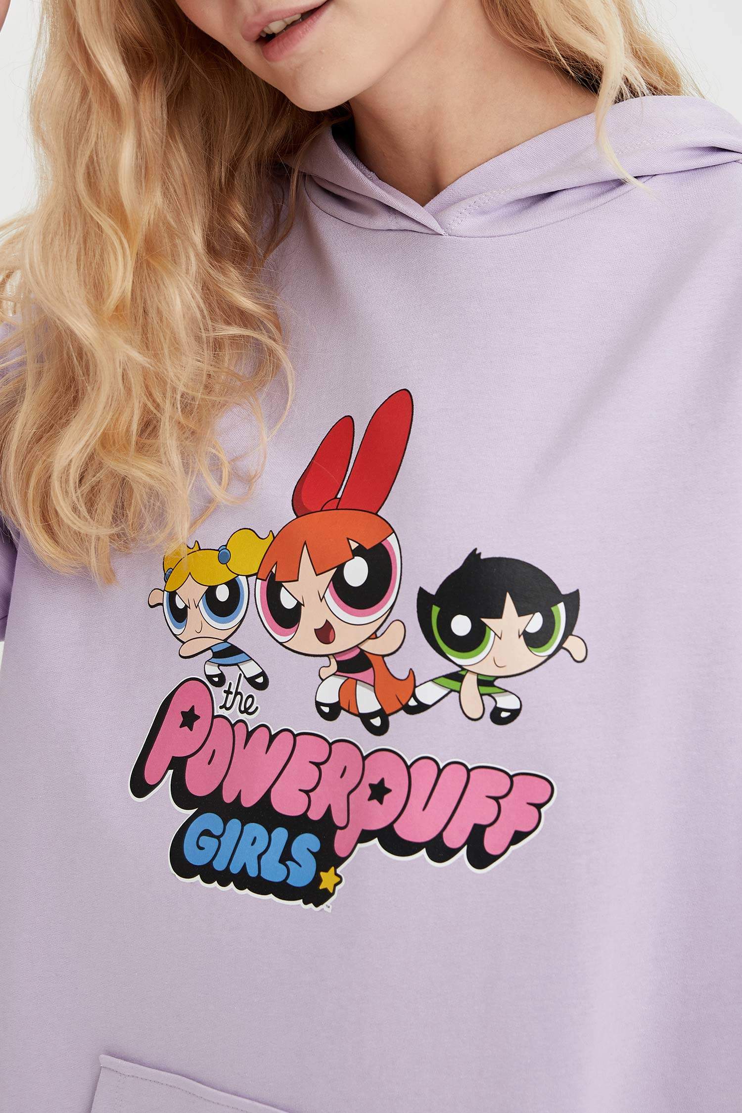 Defacto Powerpuff Girls Lisanslı Kapüşonlu Oversize Sweat Elbise. 2