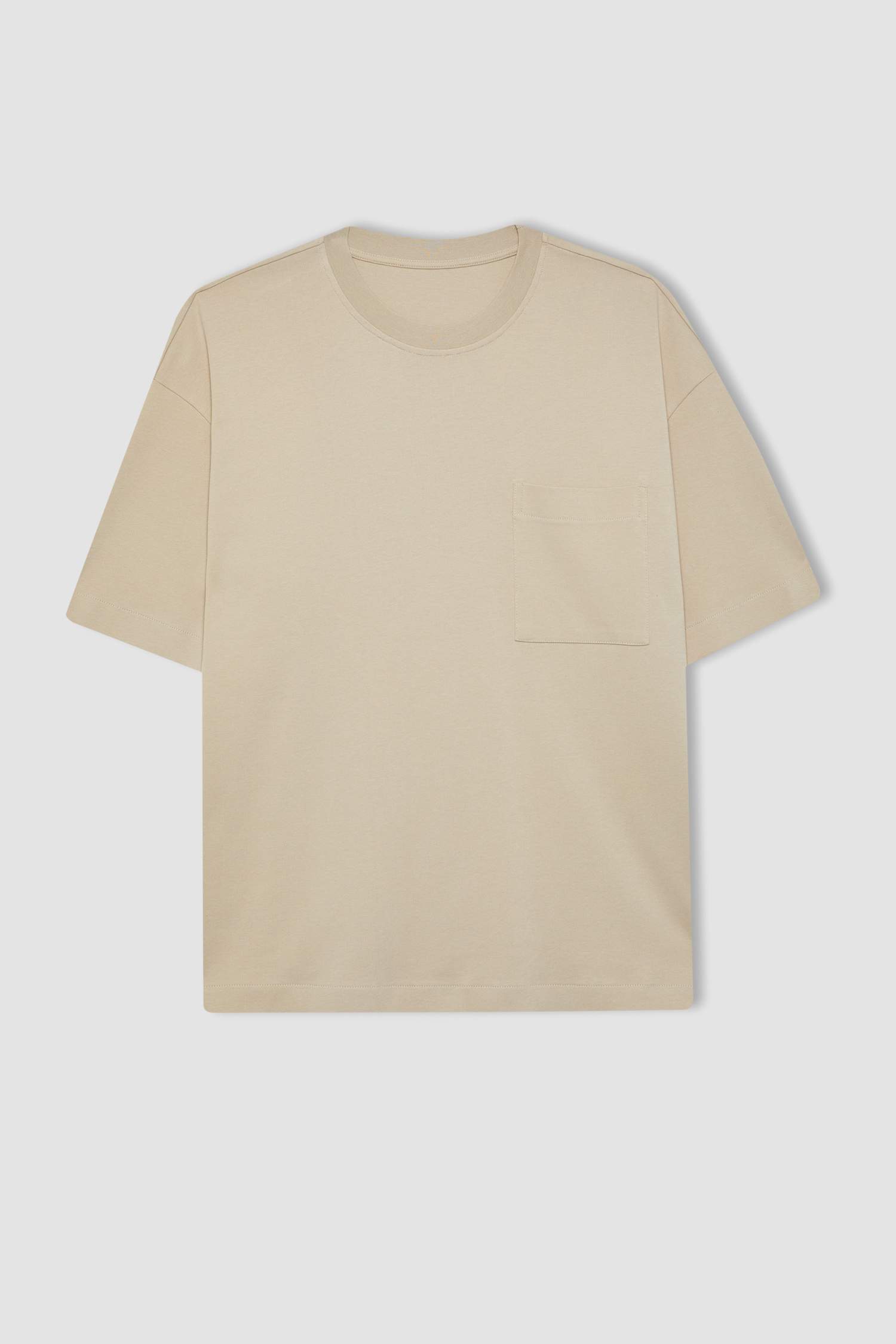 Футболка оверсайз с круглым вырезом