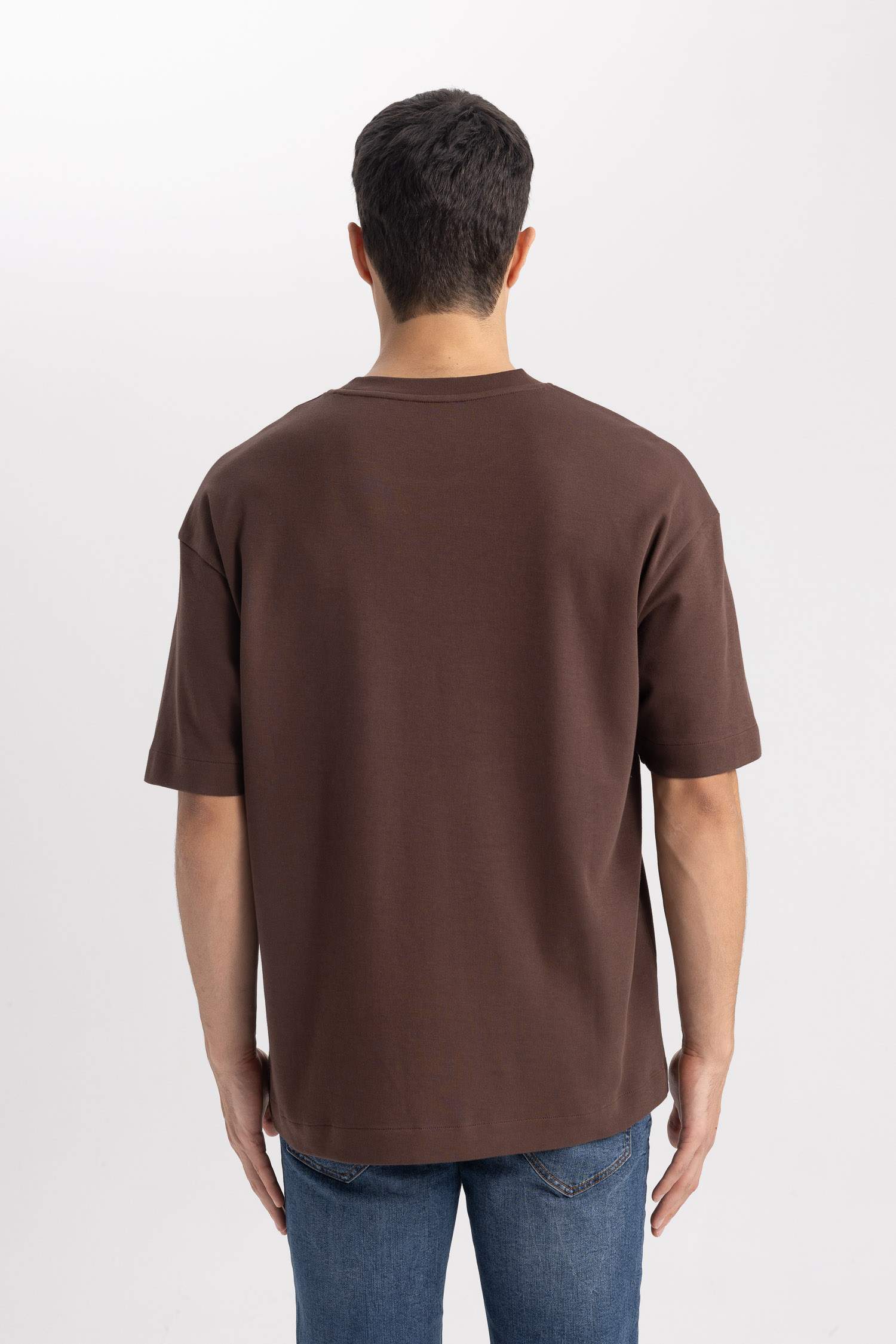 Oversize Fit Crew Neck Short Sleeve T-Shirt