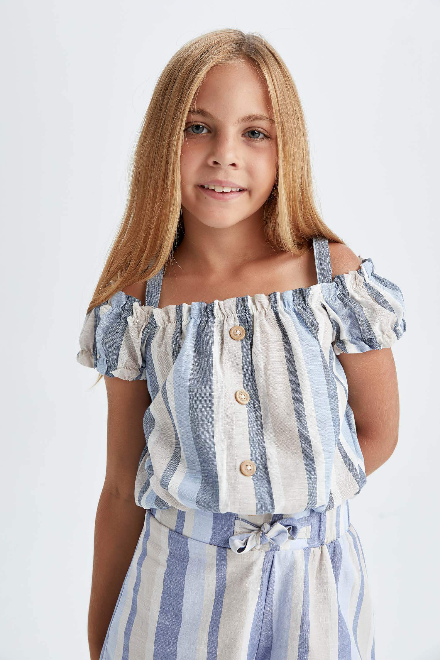 Indigo Girls & Teens Girl Off-Shoulder Button Down Blouse 1755487 | DeFacto