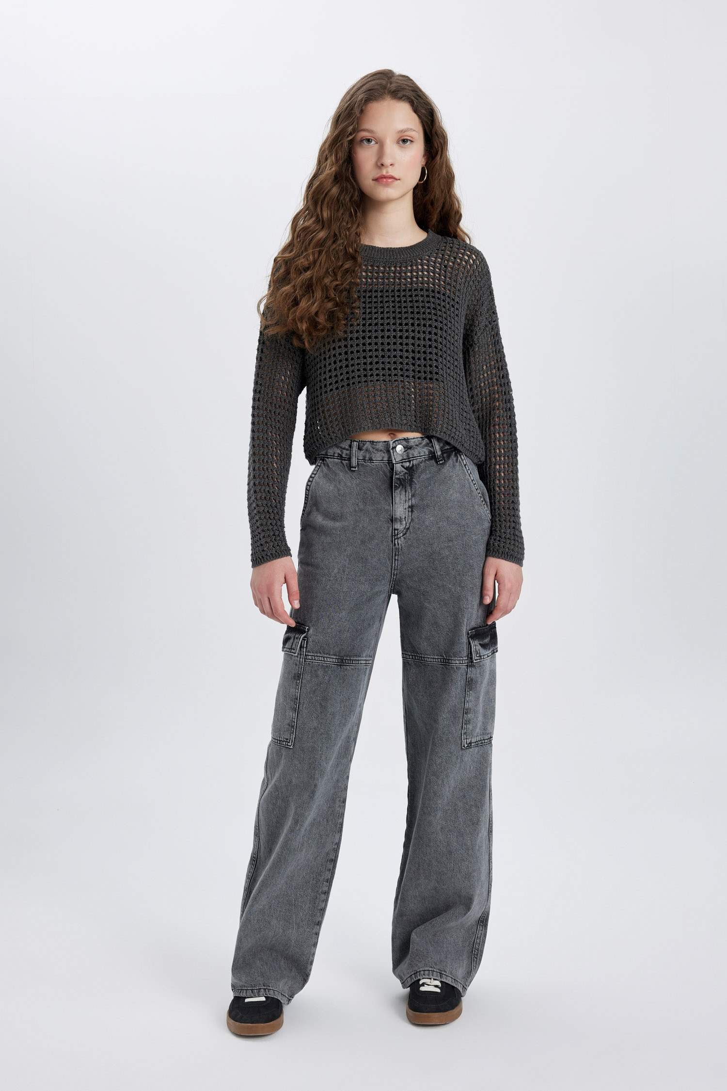 Pull en tricot ajouré à col rond Coupe régulière