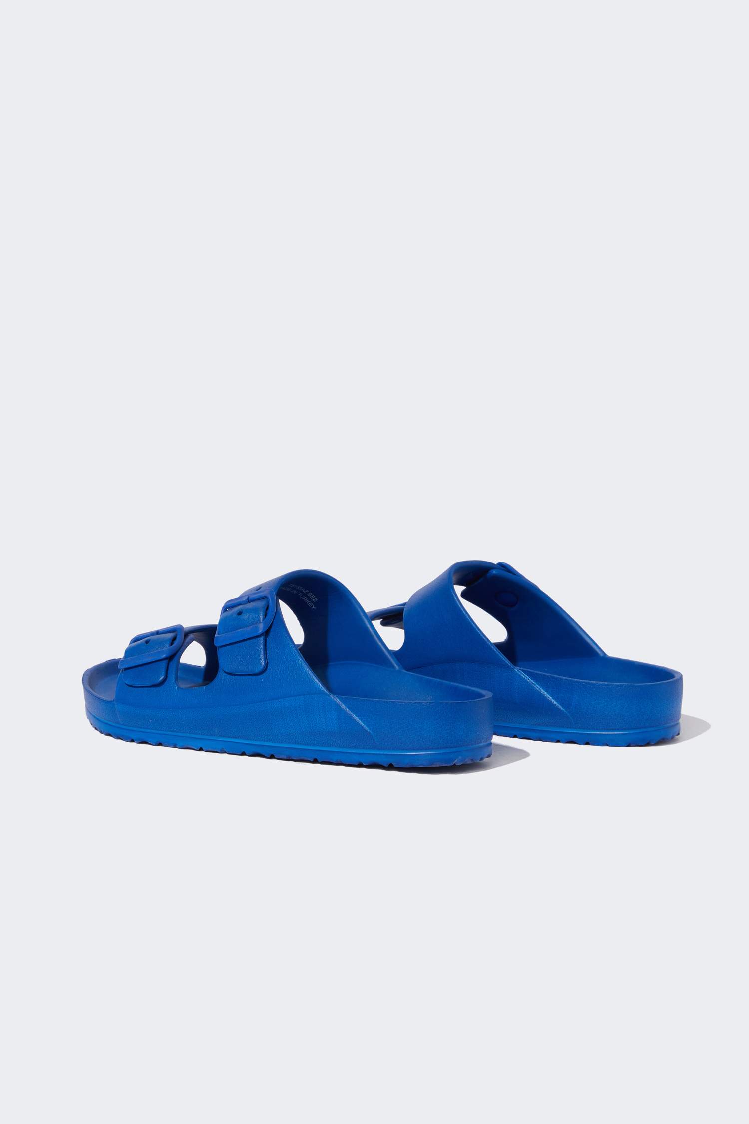 Сланцы на плоской подошве для мужчин