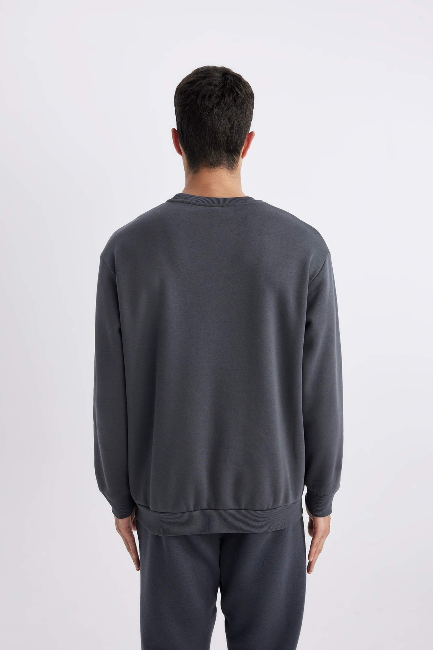 Oversize Fit Sweatshirt