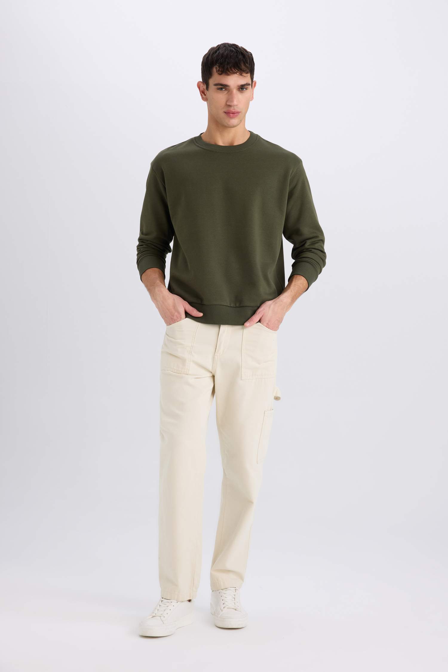 Oversize Geniş Kalıp Bisiklet Yaka Kalın Basic Düz Sweatshirt