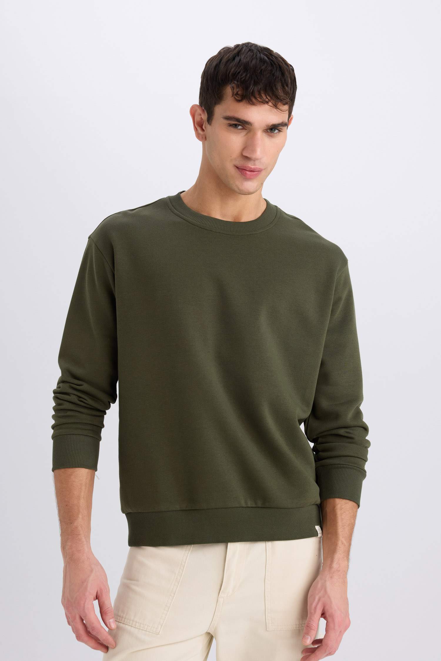 Oversize Geniş Kalıp Bisiklet Yaka Kalın Basic Düz Sweatshirt
