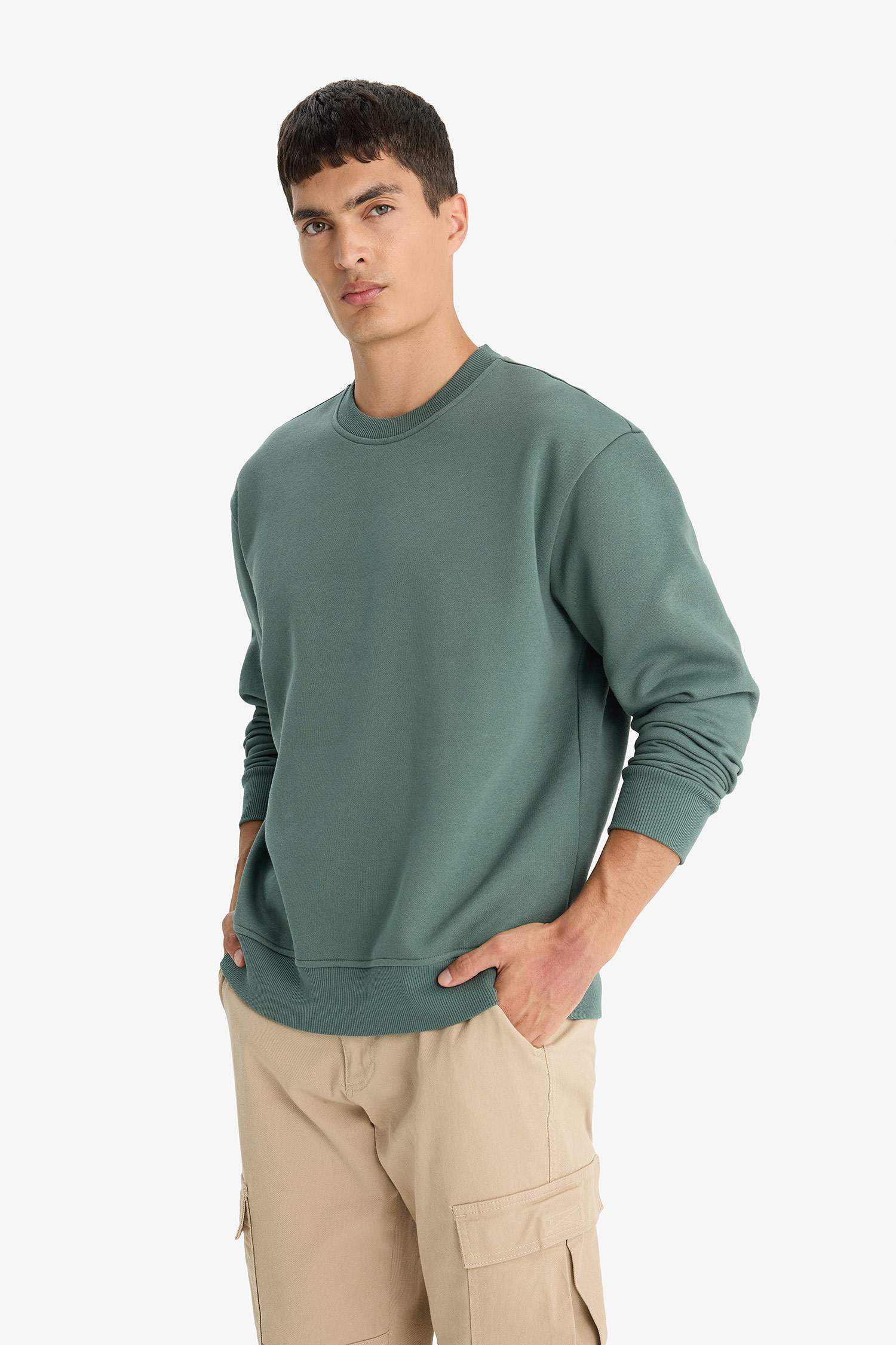 Relax Fit Bisiklet Yaka Kalın İçi Yumuşak Tüylü Basic Düz Sweatshirt