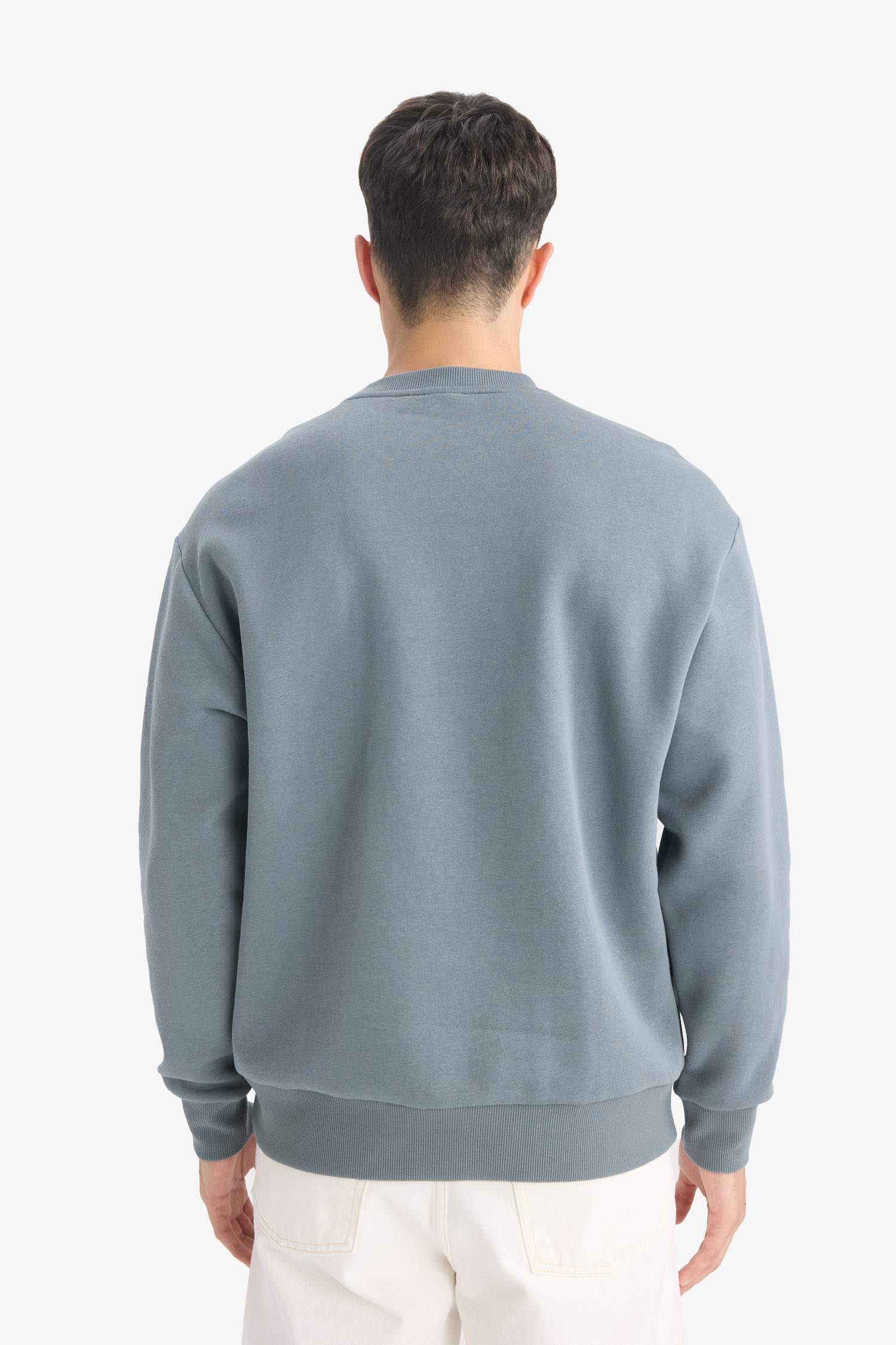 Relax Fit Crew Neck Thick Basic Sweatshirt