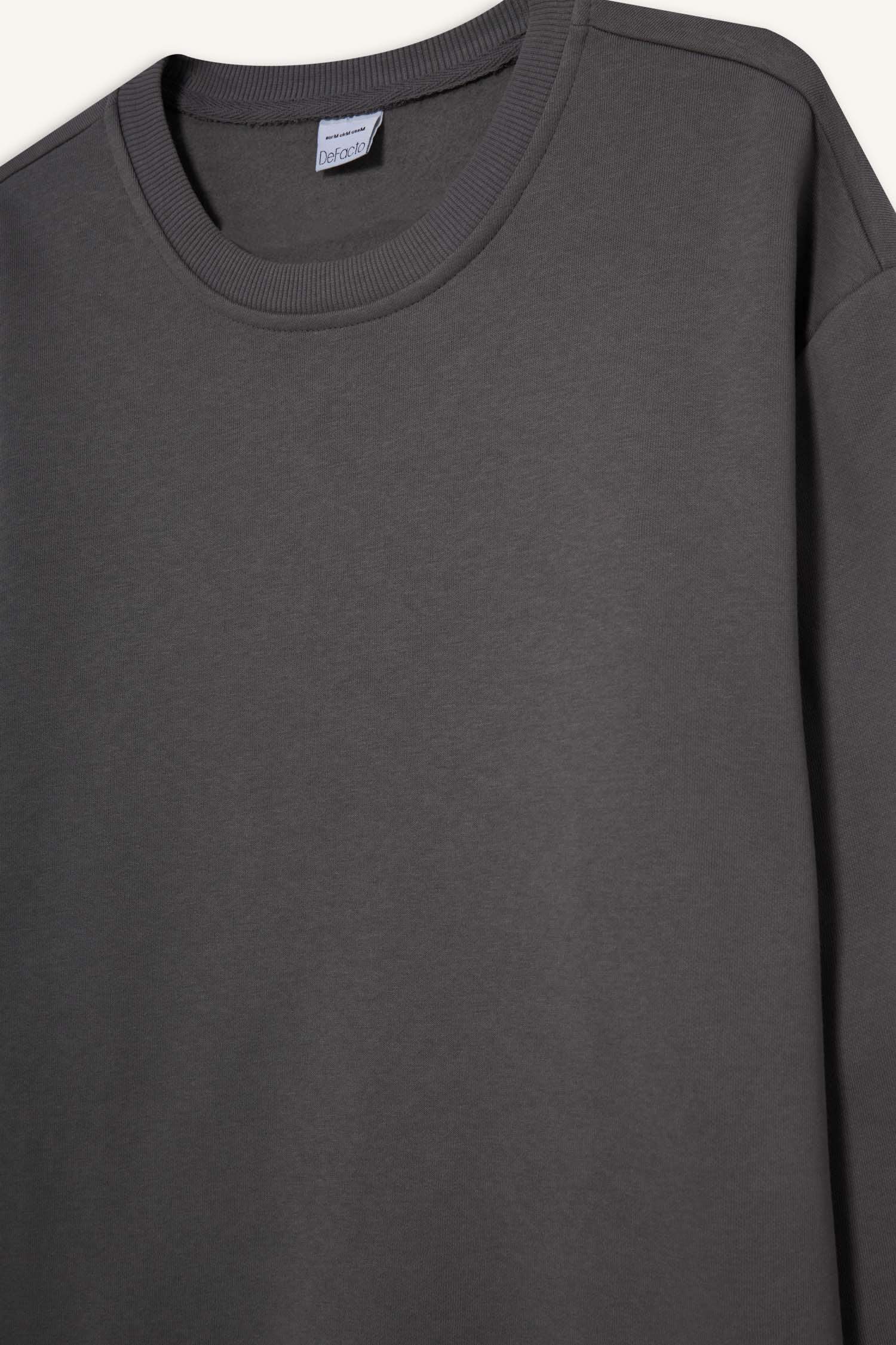 سويت شيرت بيزك سادة تقيل قصة مريحة ببطانة ناعمة