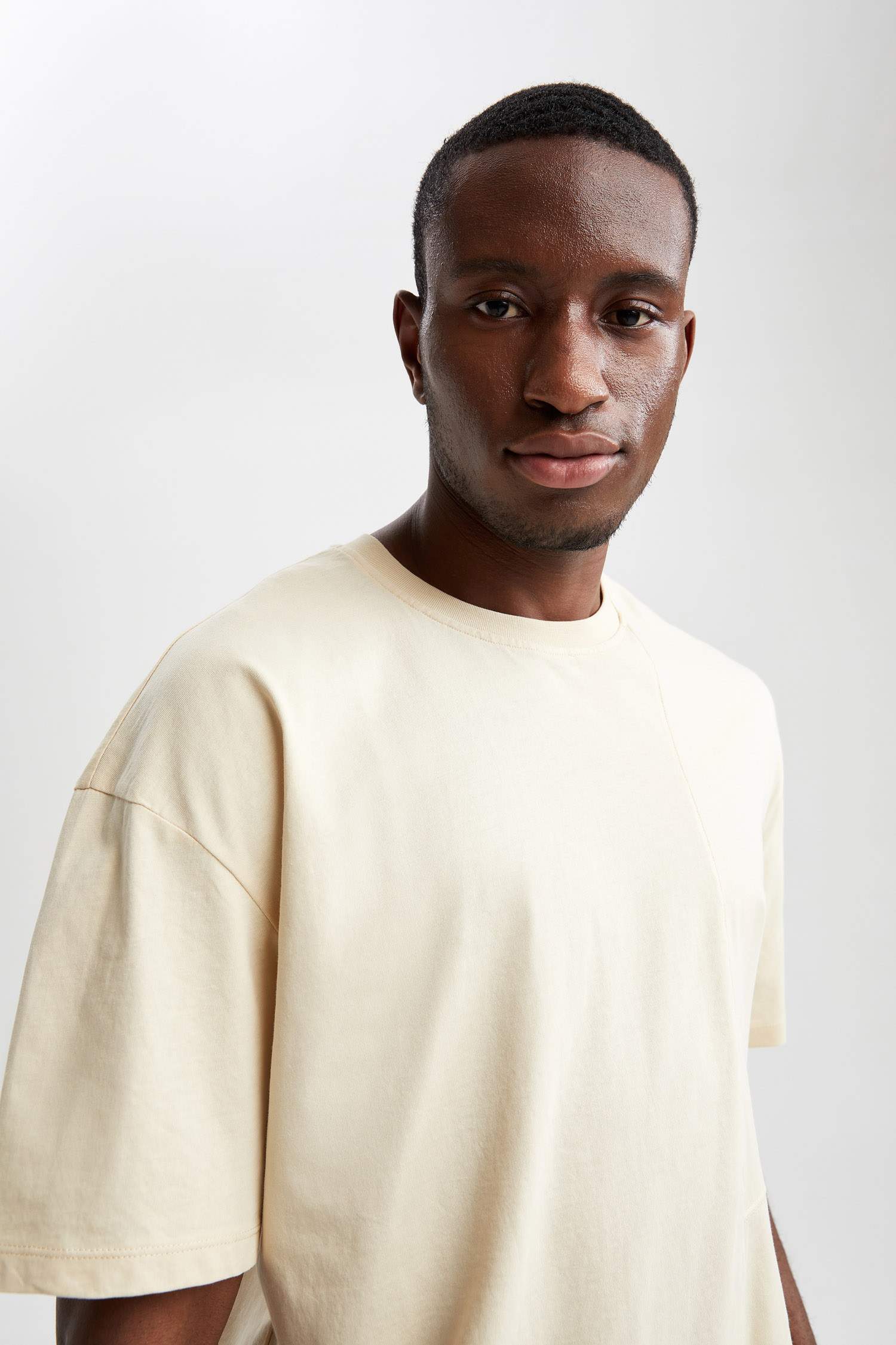 Oversize Fit Bisiklet Yaka Pamuklu Penye Tişört