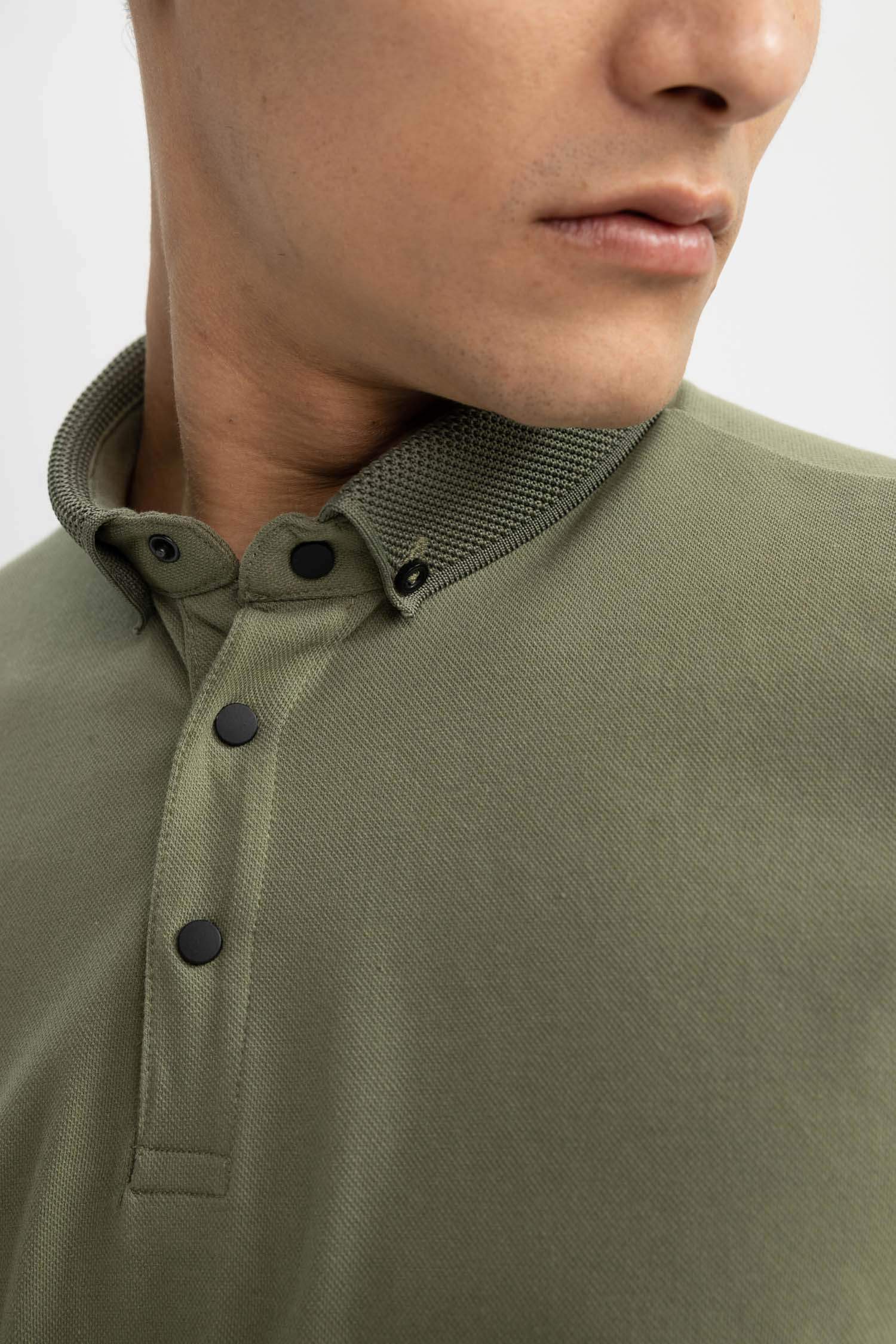 Polo Coupe slim raccourcie Col Polo