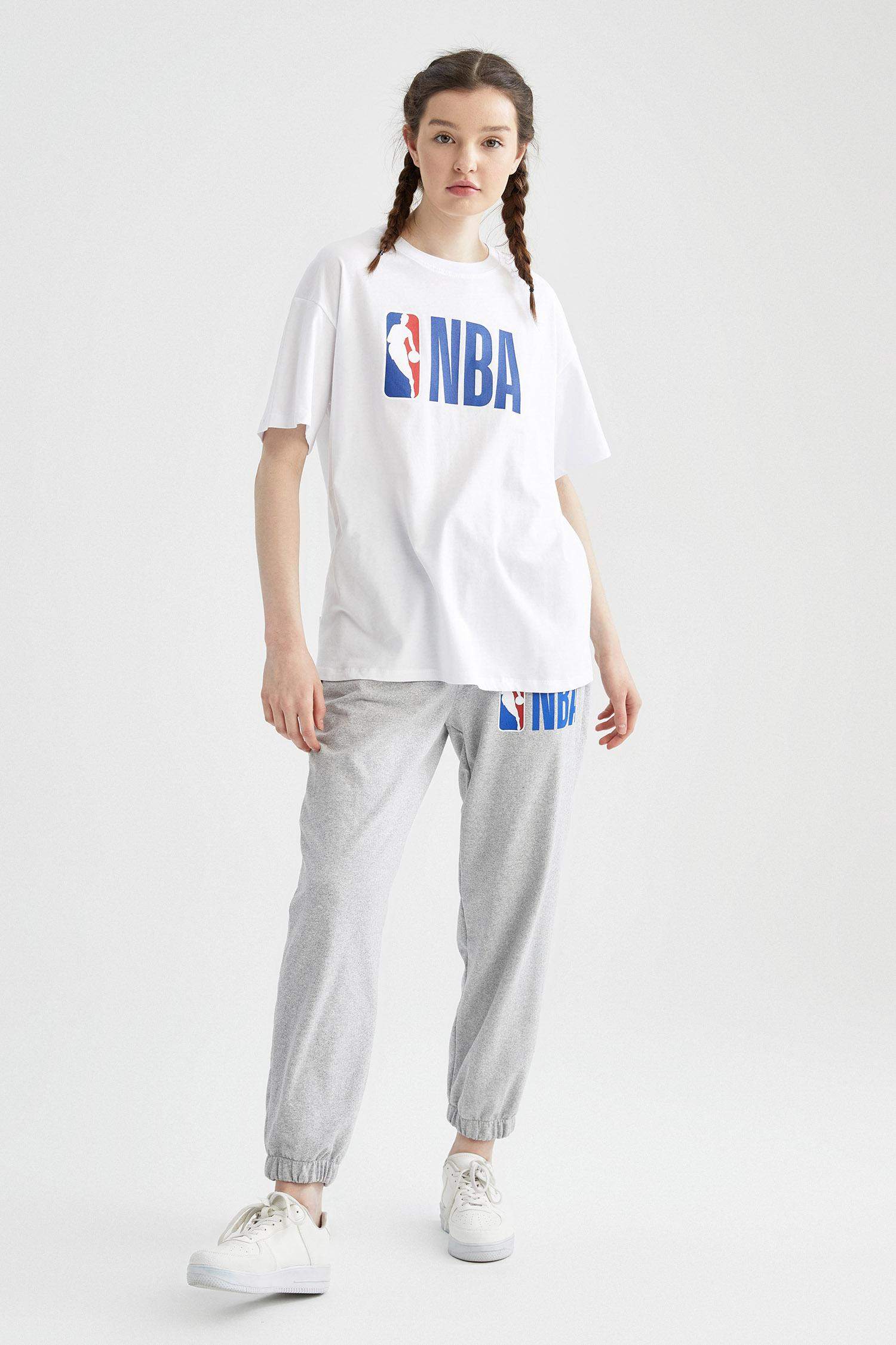 Crew Neck Short Sleeve NBA Printed T-Shirt