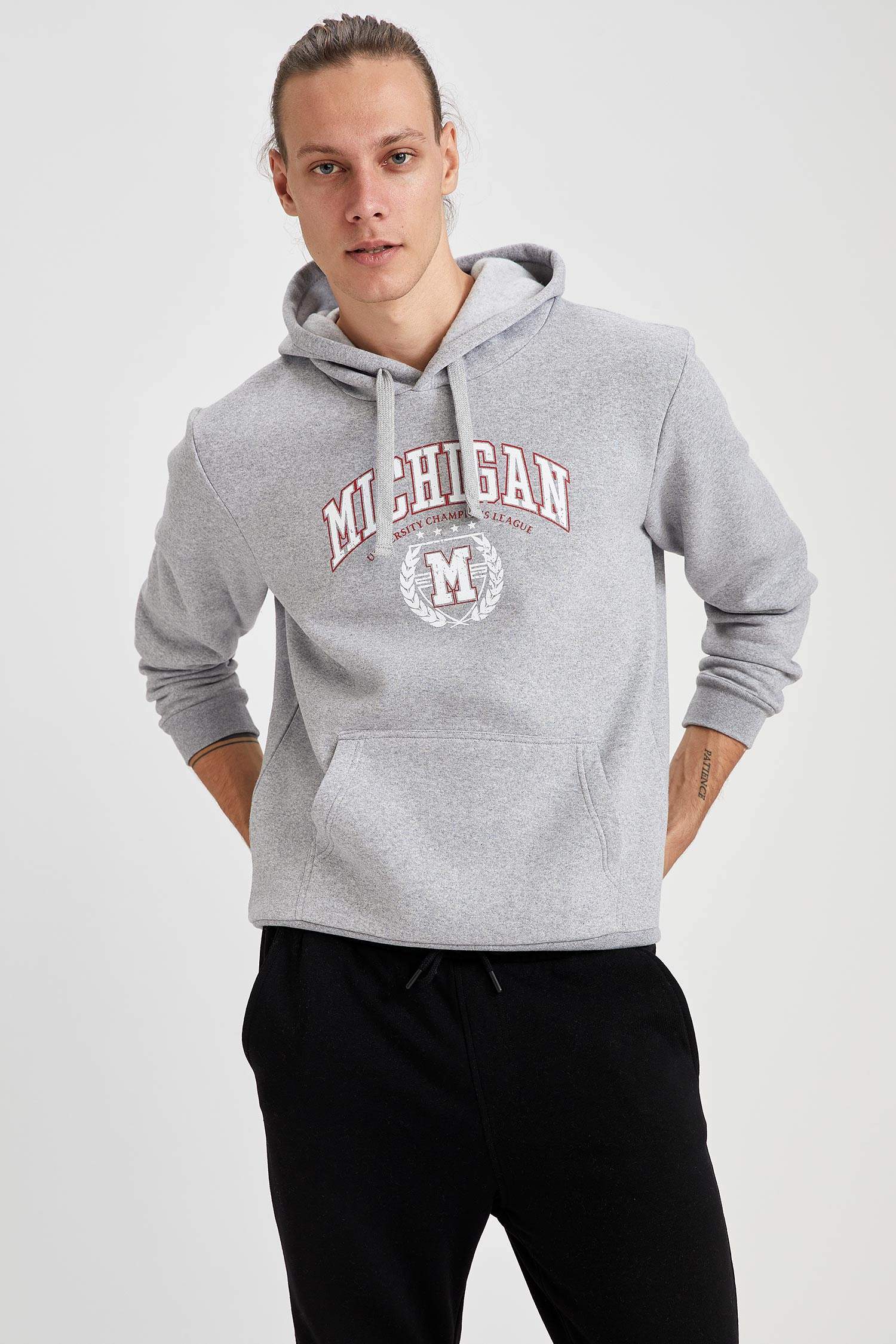 slim fit grey sweatshirt