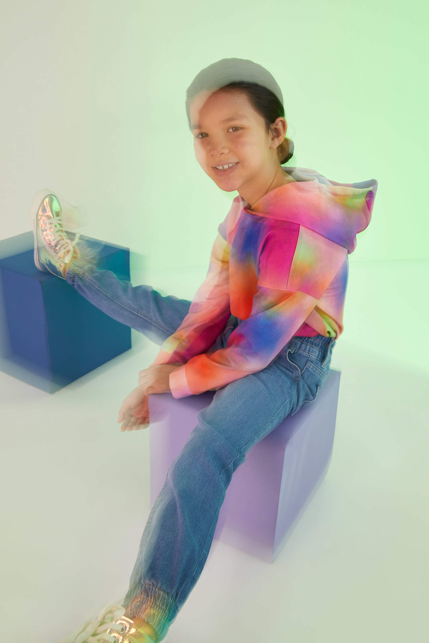 Defacto Kız Çocuk Batik Desenli Kapüşonlu Sweatshirt. 7