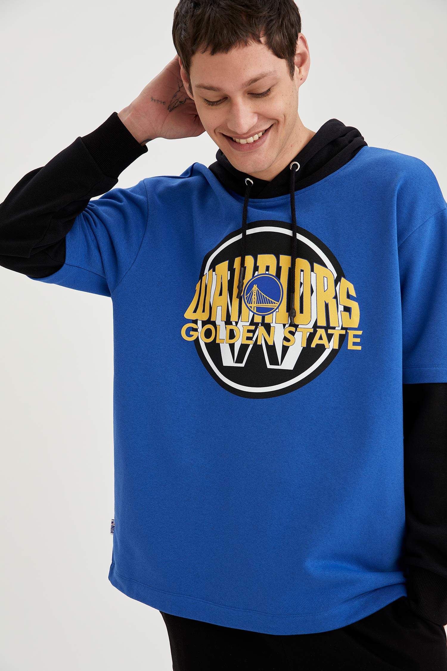Defacto NBA Golden State Warriors Lisanslı Oversize Fit Kapüşonlu Sweatshirt. 1