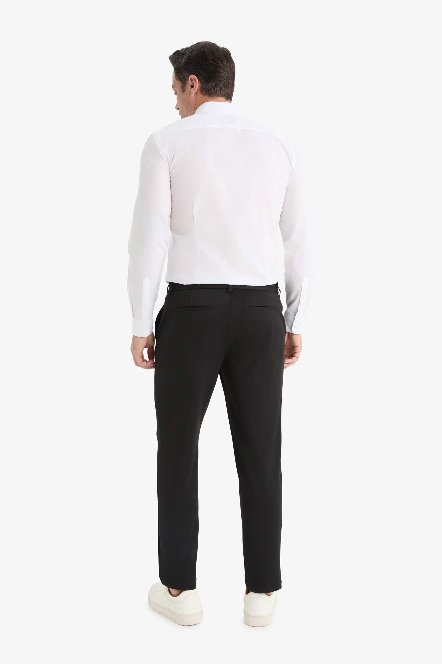 Jogger Düz Paça Her Yöne Esneyen Kumaş Pantolon