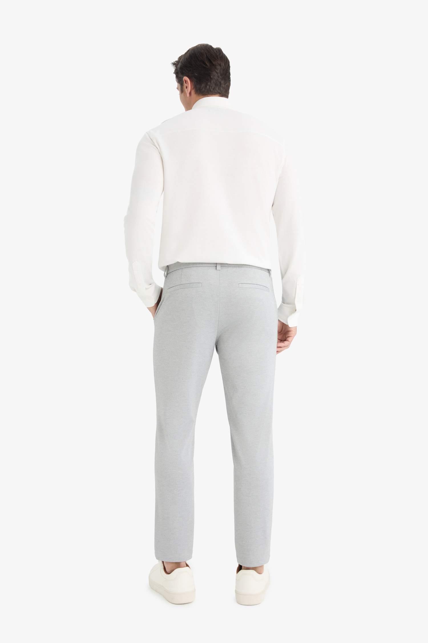 Jogger Fit Cepli Esnek Kumaş Düz Paça Pantolon