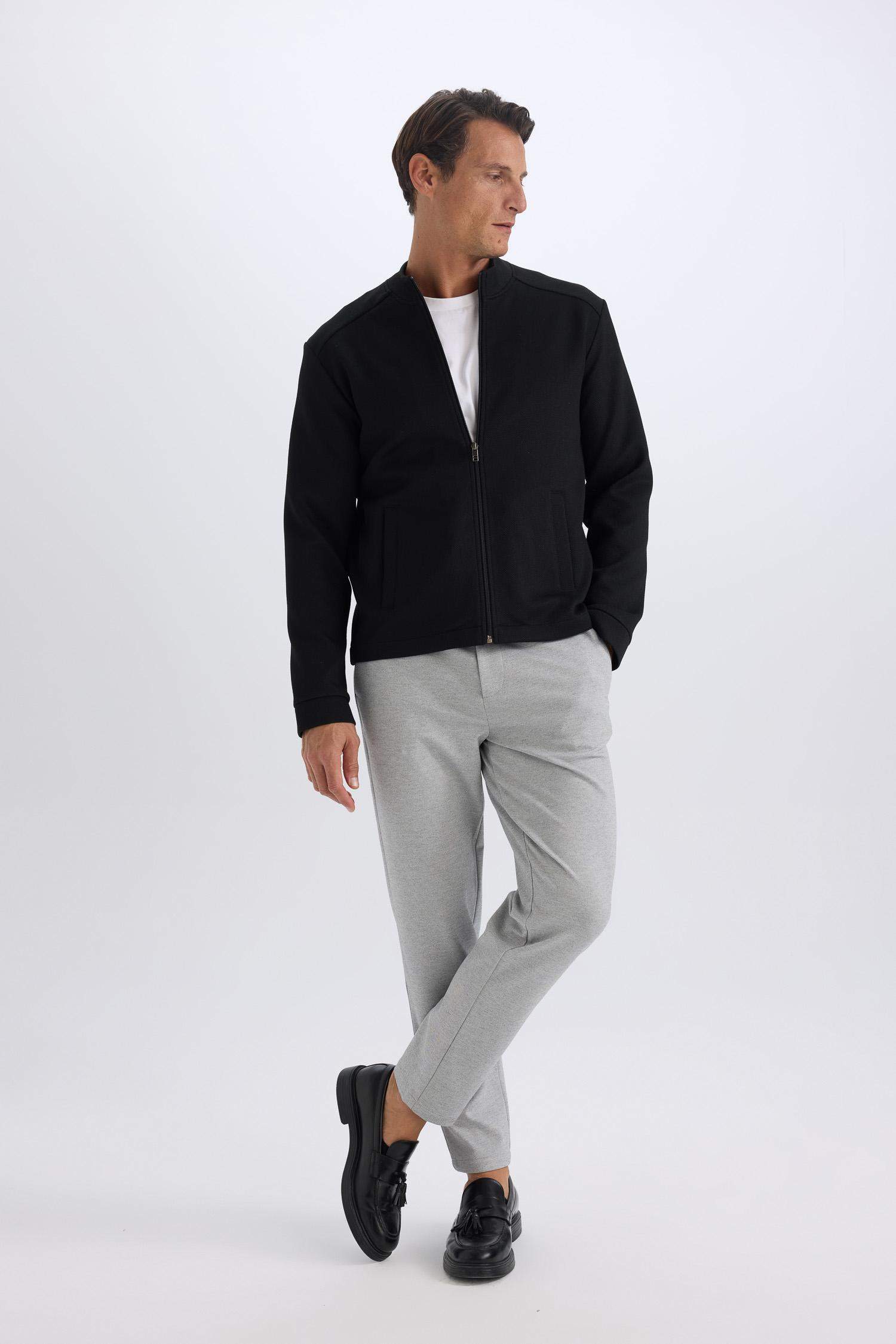 Jogger Düz Paça Her Yöne Esneyen Yazlık Kumaş Pantolon