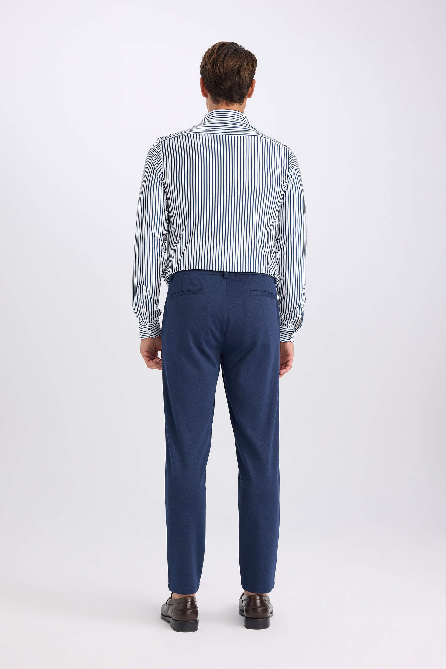 Jogger Düz Paça Her Yöne Esneyen Yazlık Kumaş Pantolon