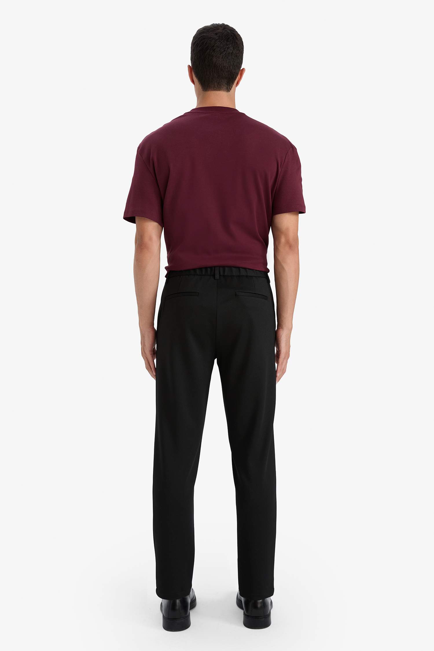 Jogger Düz Paça Her Yöne Esneyen Kumaş Pantolon