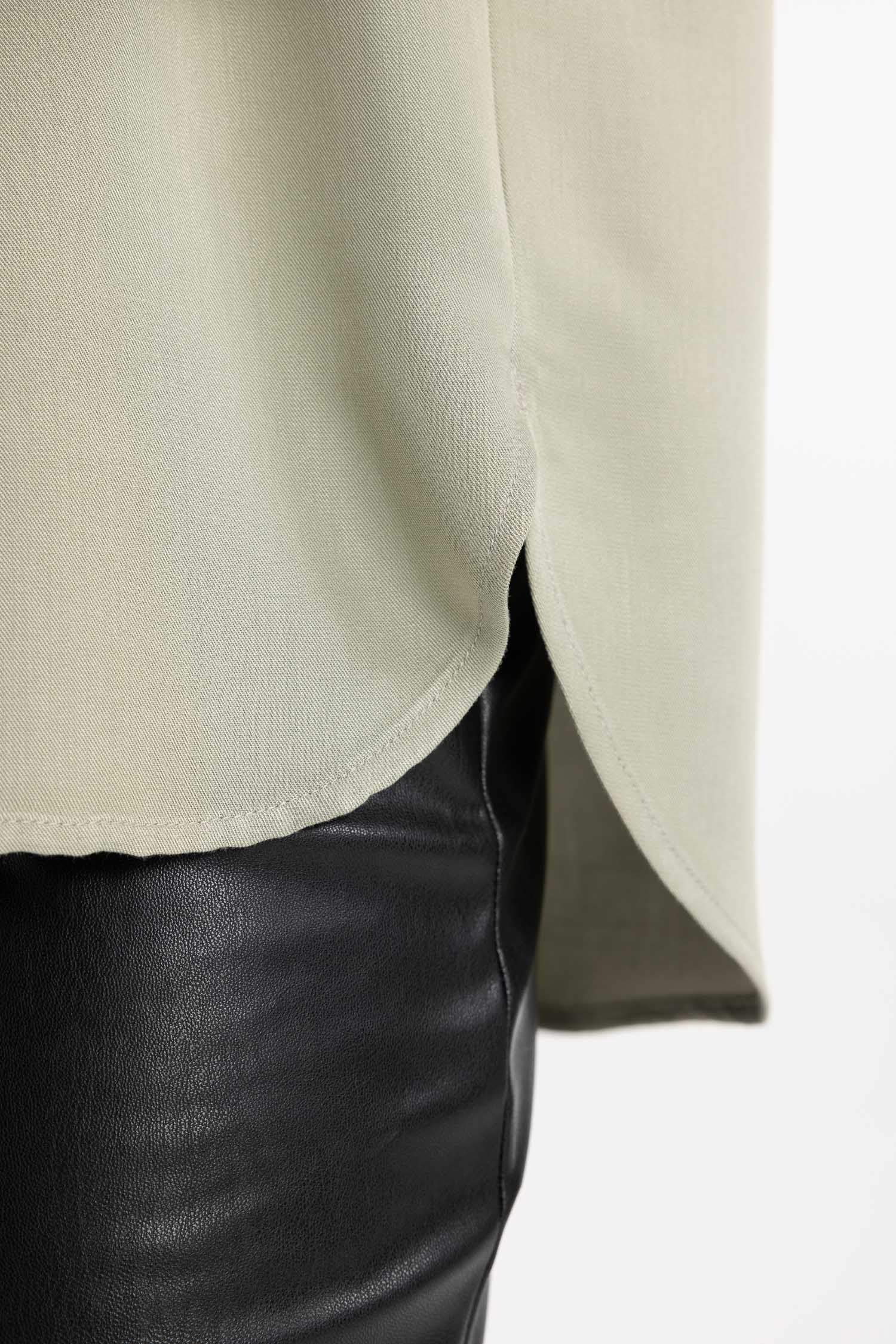 Regular Fit Dokulu Uzun Kollu Gömlek