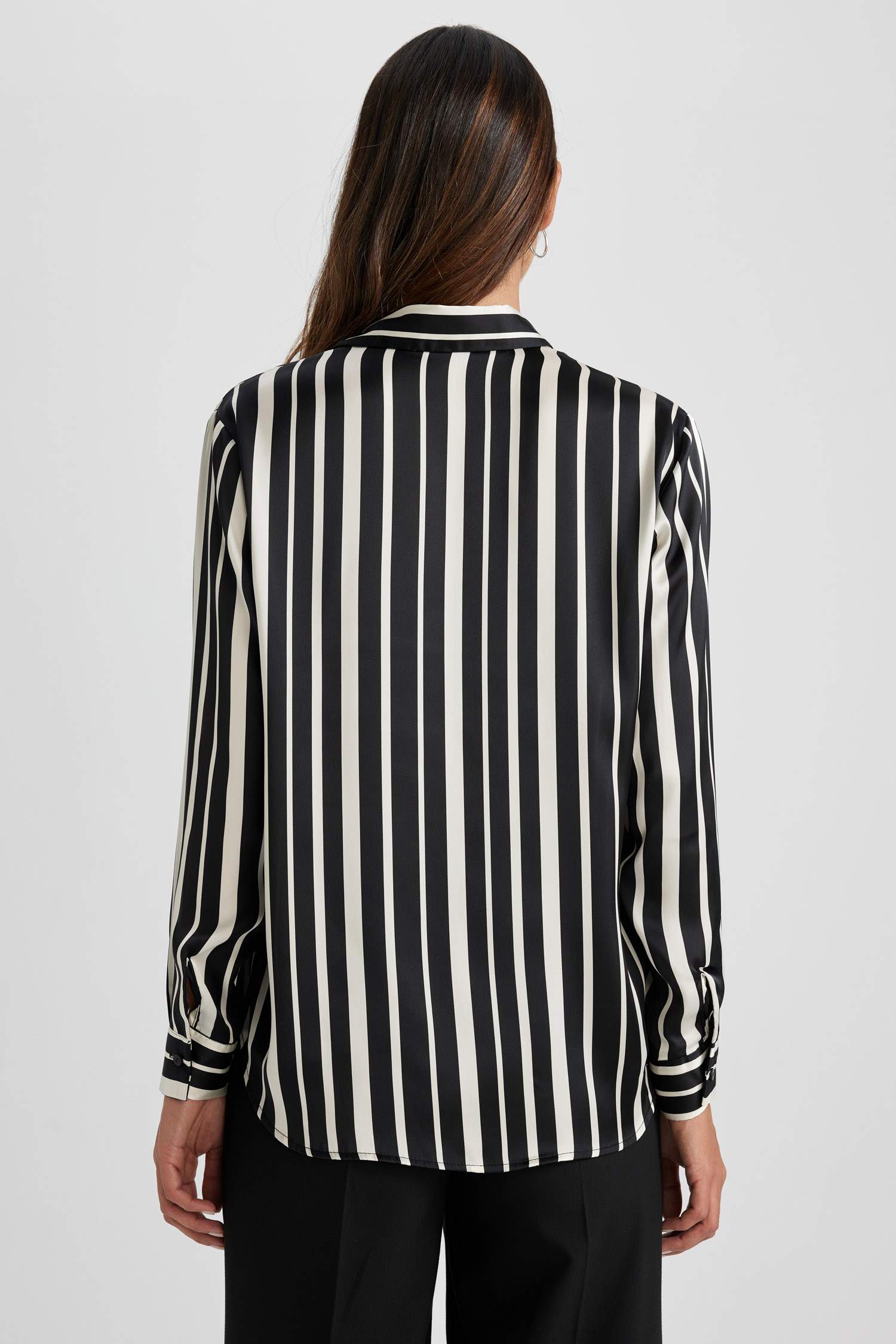 Рубашка оверсайз с длинным рукавом