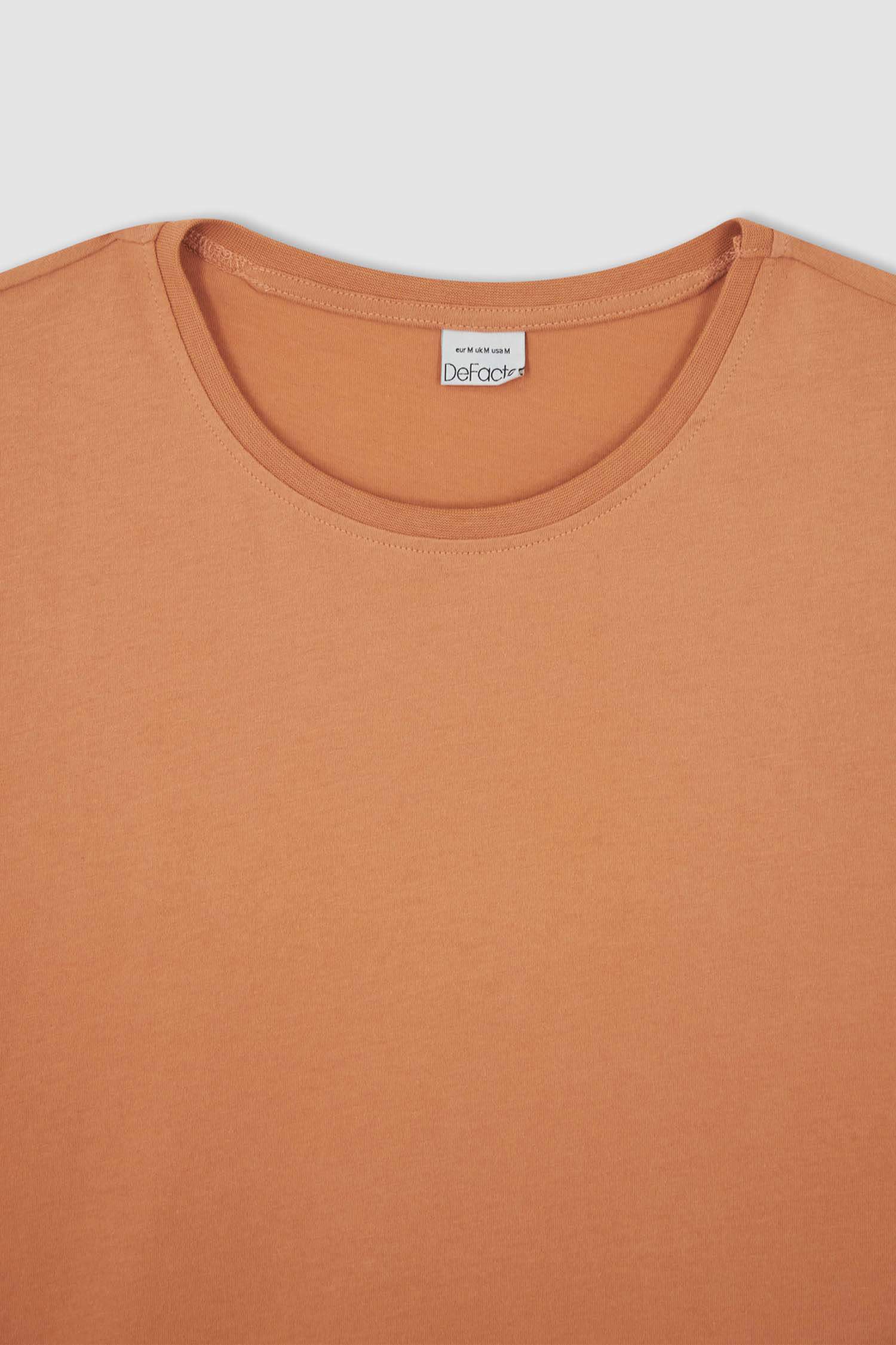 تي شيرت اوفر سايز بياقة مستديرة