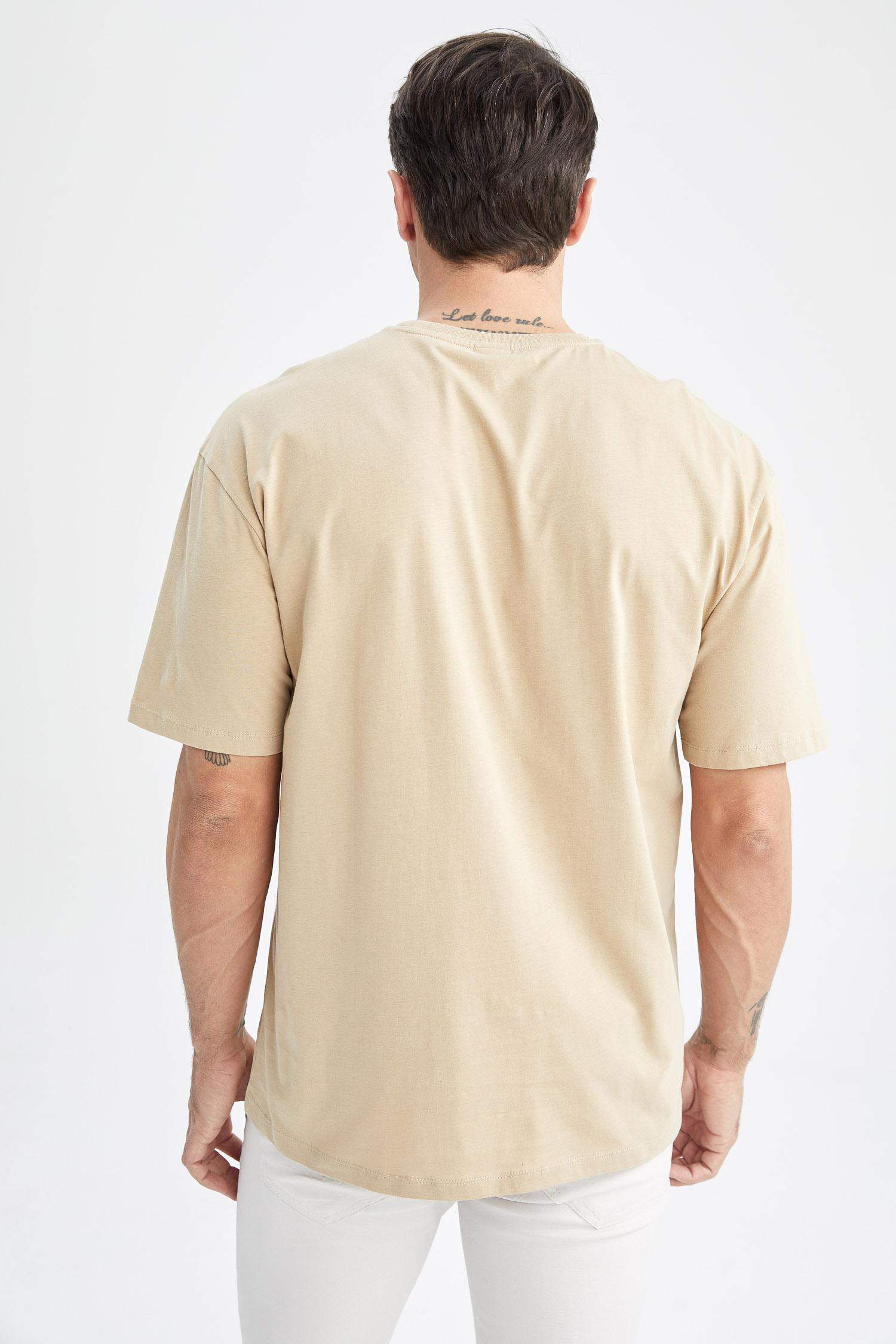 Oversize Fit Crew Neck T-Shirt