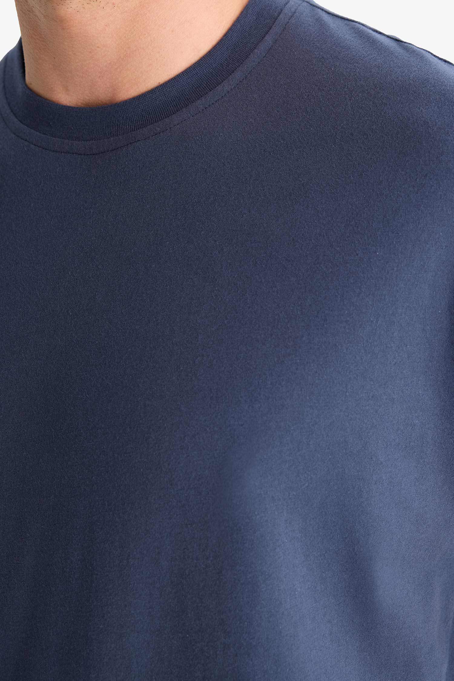 Oversize Fit Crew Neck Basic Cotton T-Shirt