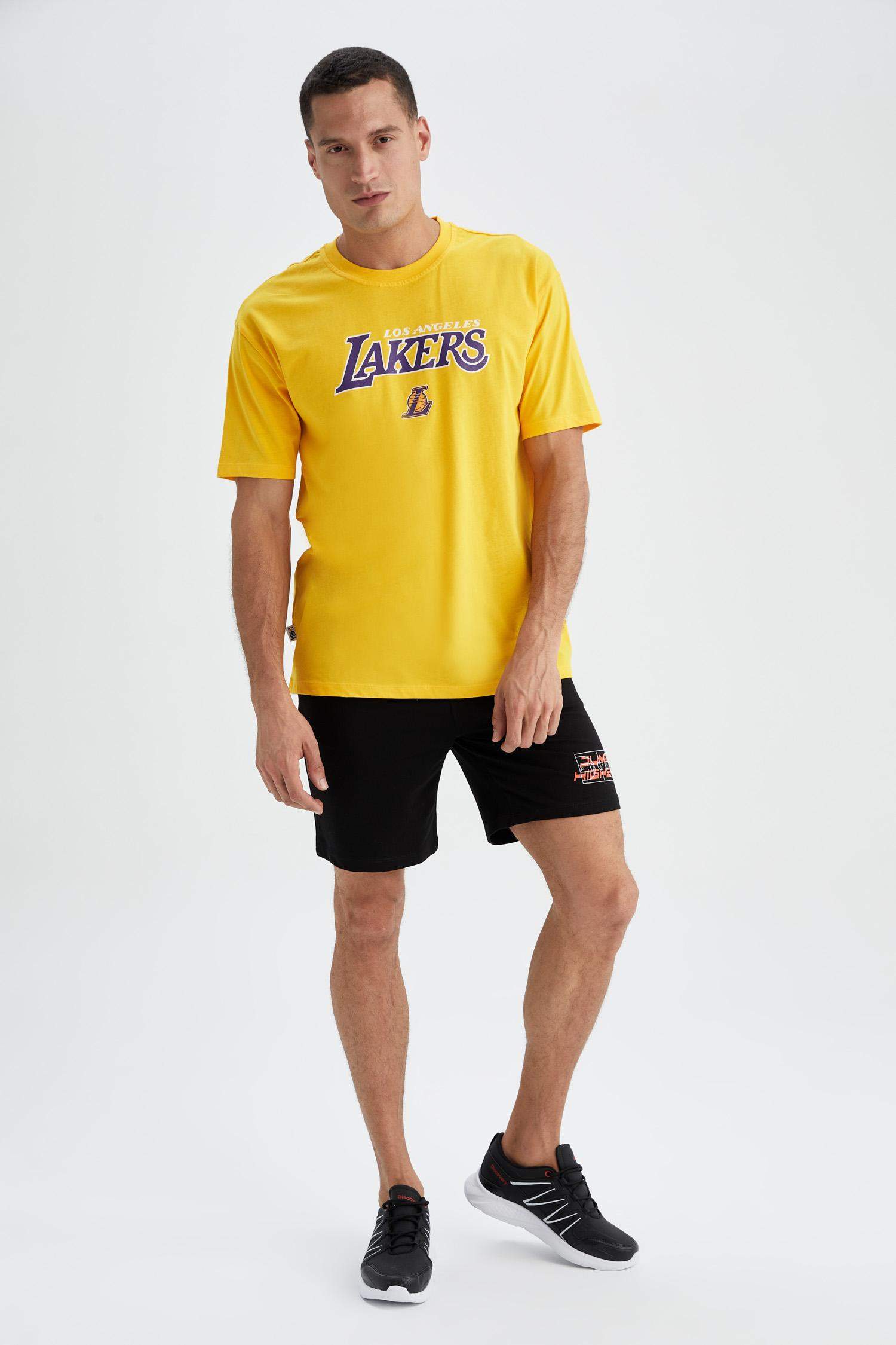 Purple MAN Defacto Fit NBA Los Angeles Lakers Licensed Oversize Fit Crew  Neck Sleeveless T-Shirt 2514304