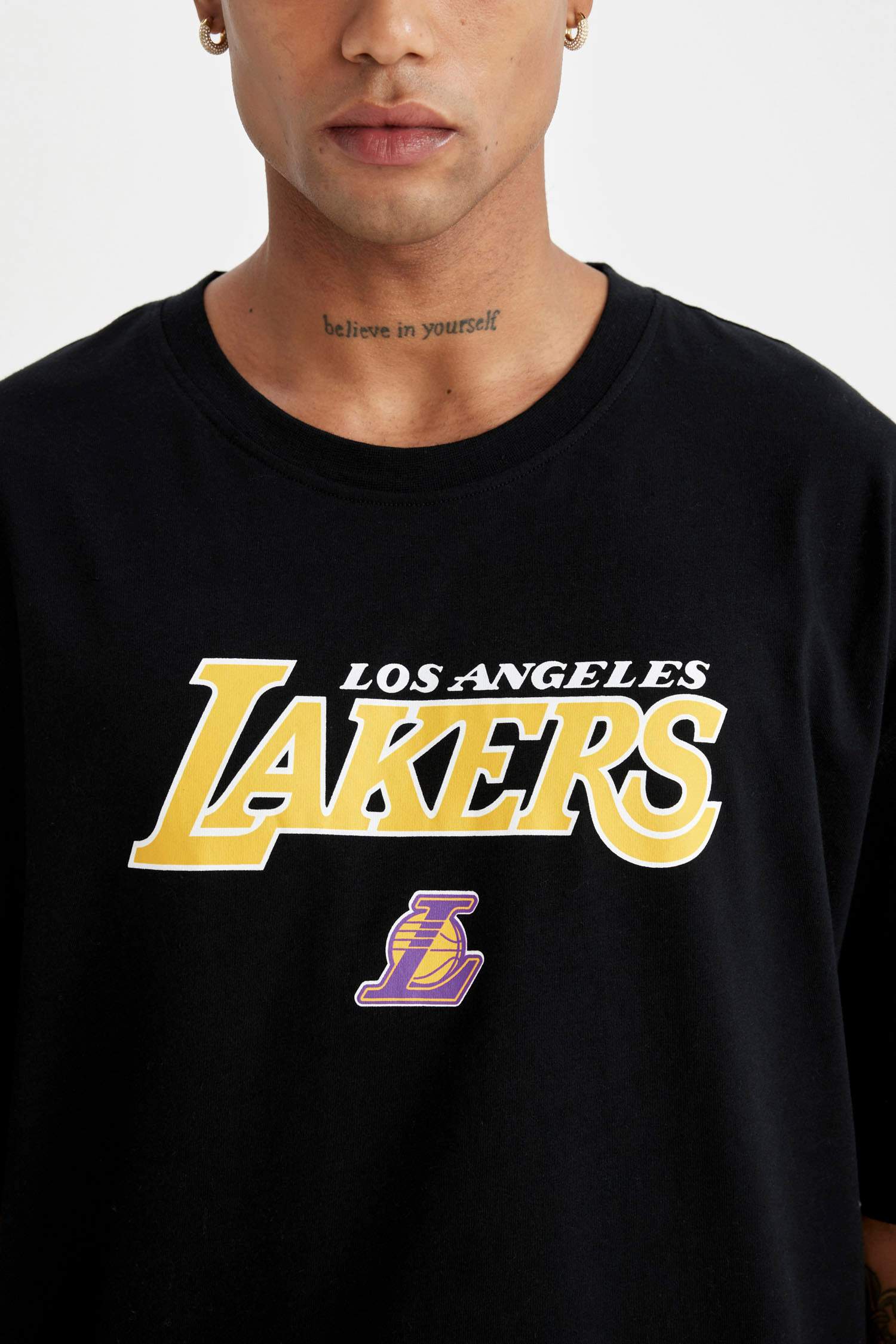 Футболка оверсайз NBA Los Angeles Lakers, DeFactoFit