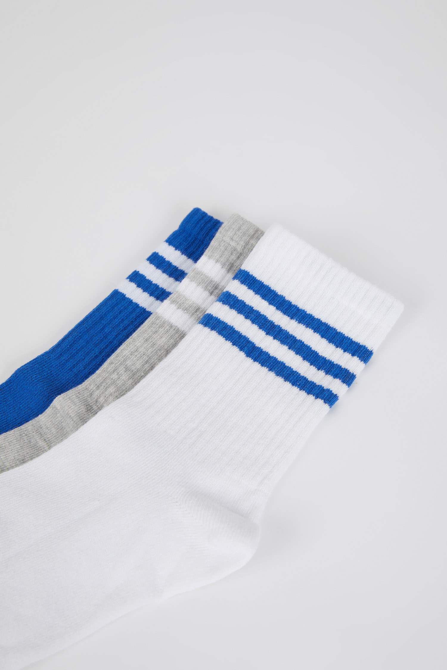 DeFactoFit Kadın Pamuklu Desenli 3'lü Kolej Soket Tenis Çorap