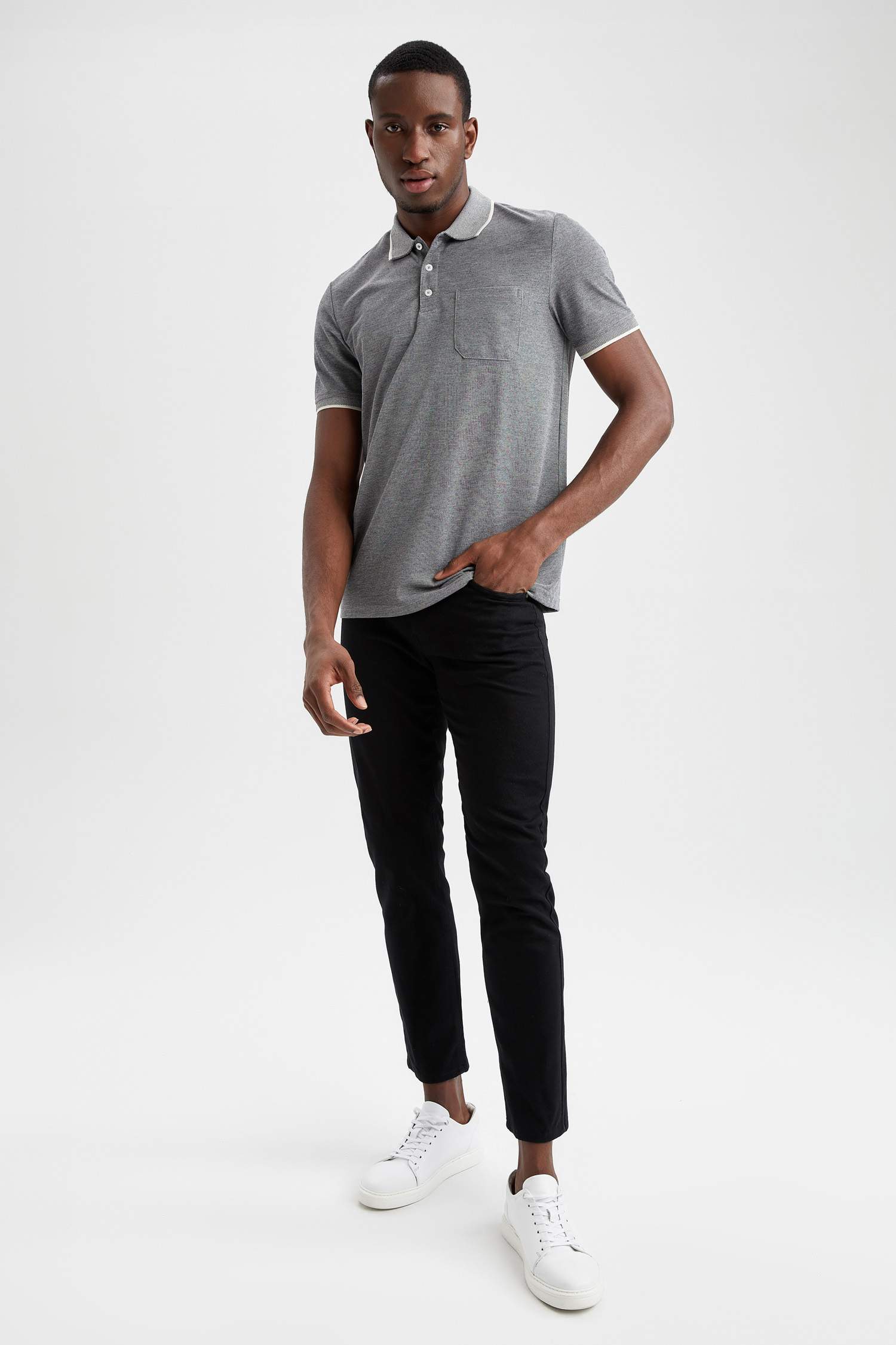 Футболка поло стандартного кроя