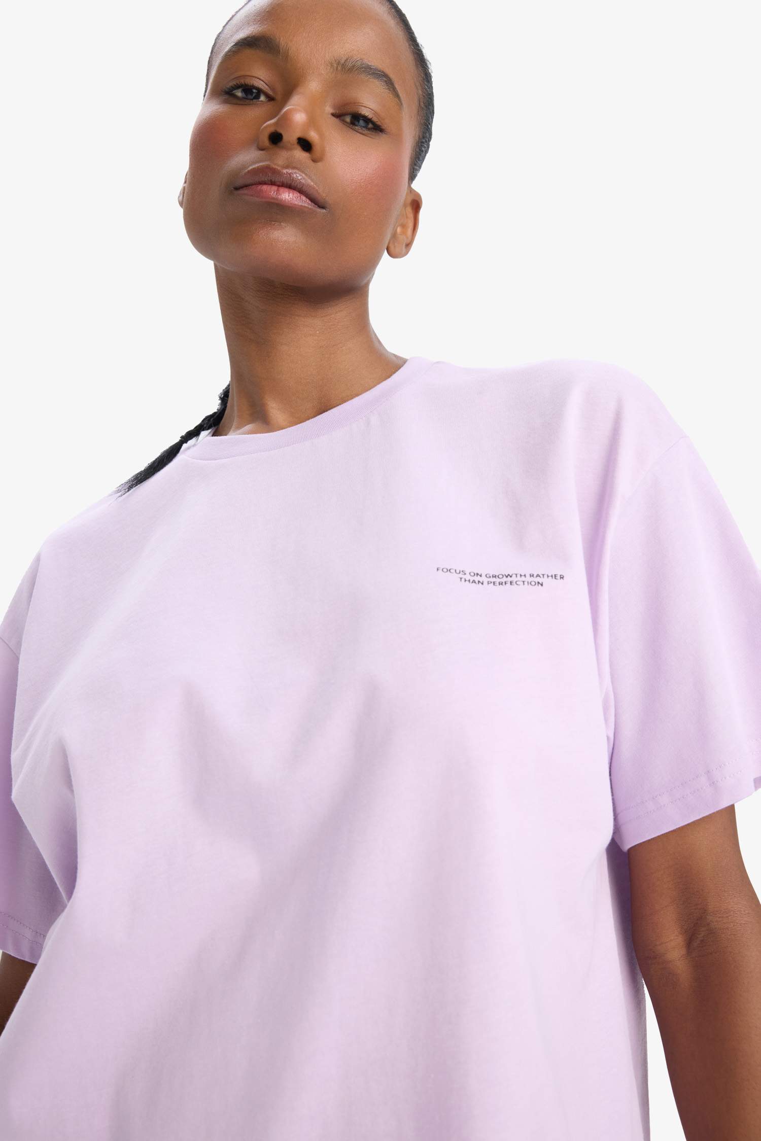 Oversize Geniş Kalıp Bisiklet Yaka Kısa Kollu Tişört