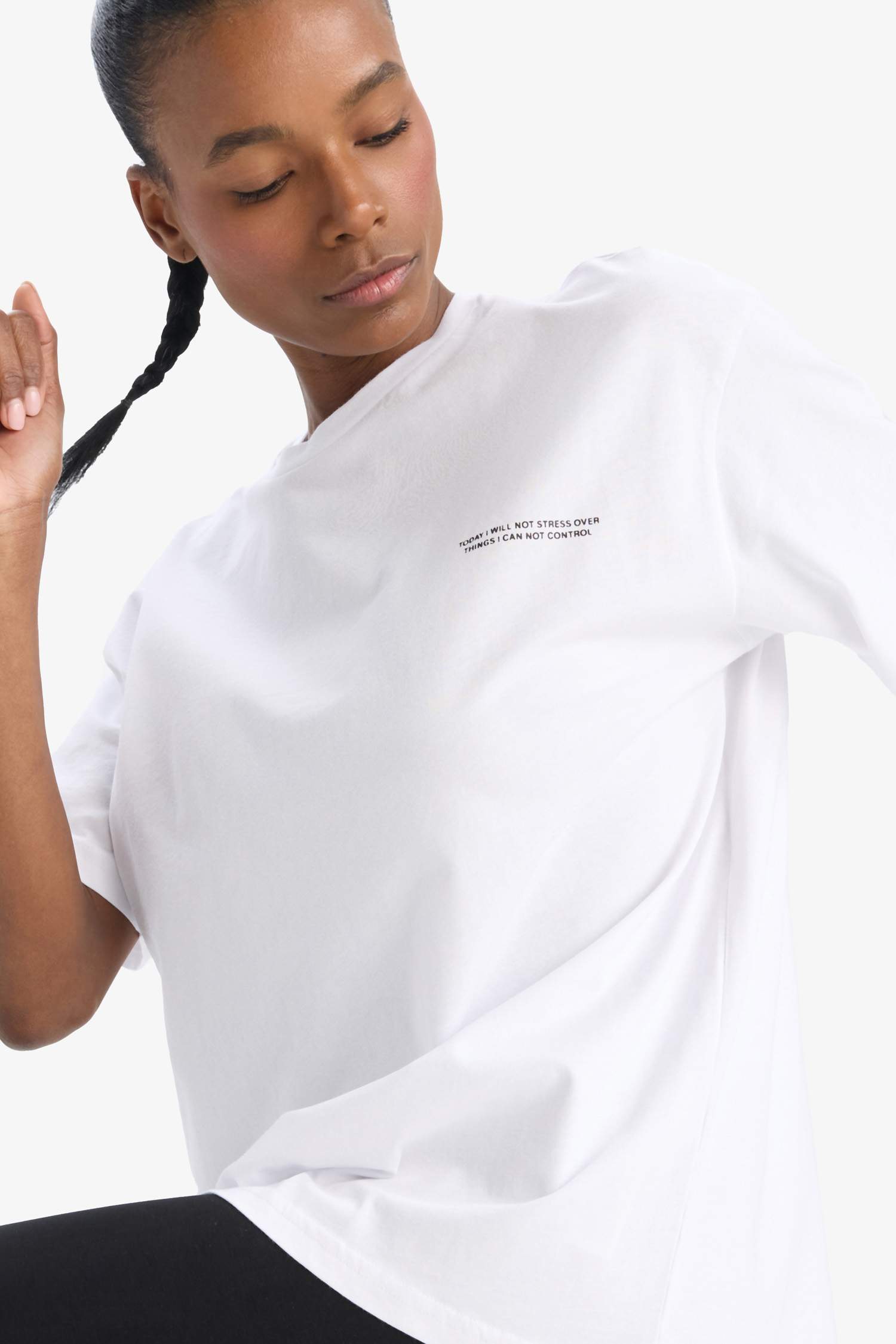 Oversize Geniş Kalıp Bisiklet Yaka Kısa Kollu Beyaz Tişört