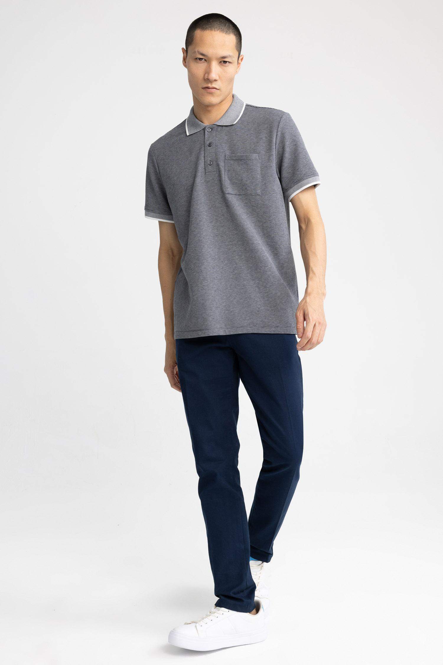 Футболка поло стандартного кроя