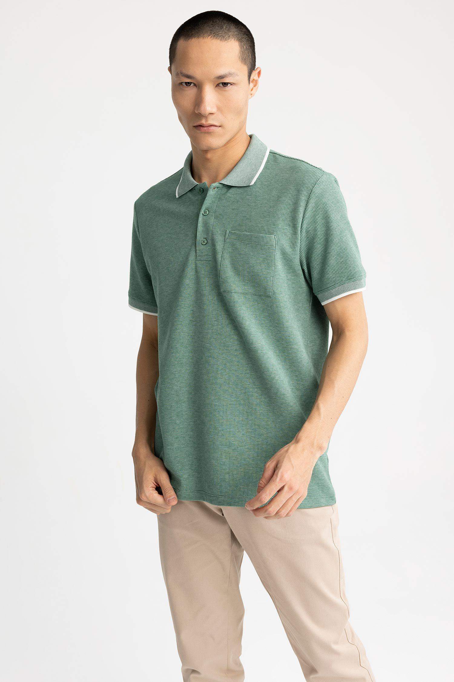 Футболка поло стандартного кроя