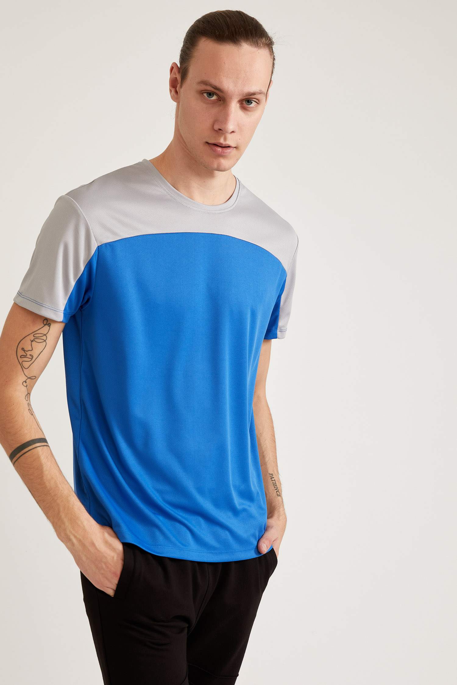 slim fit sports t shirts