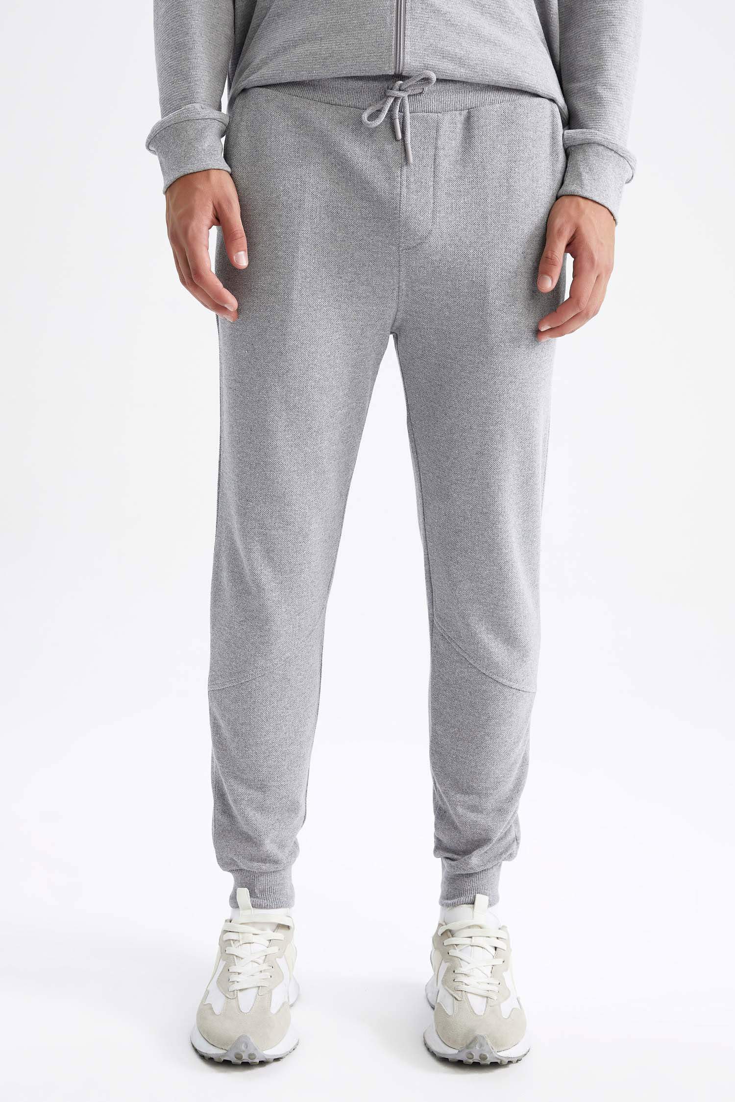 Grey MAN Slim Fit Rib Hem With Pockets Pique Sweatpants 2701198 | DeFacto