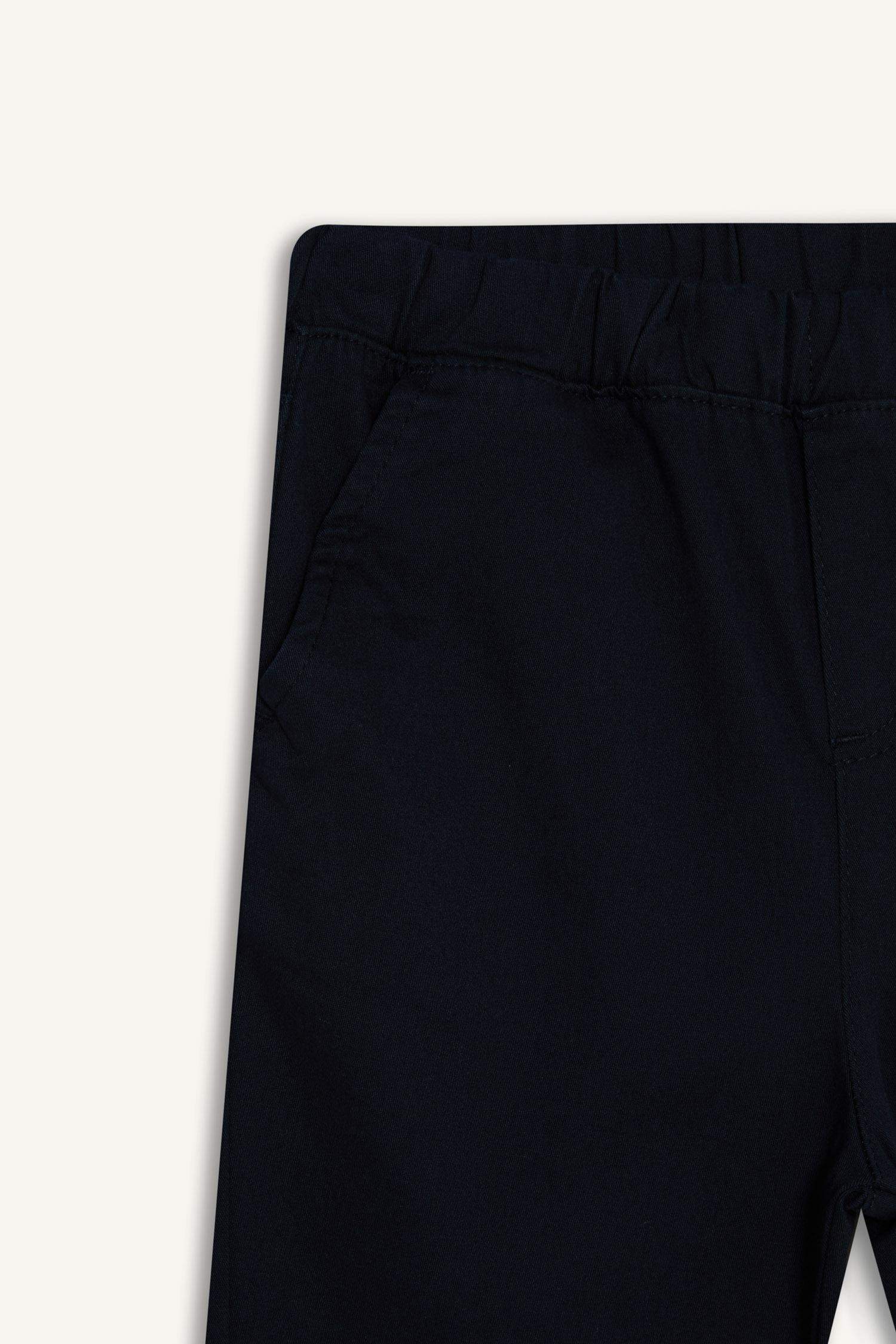 سروال جبردين قصة عادية برجل عادي