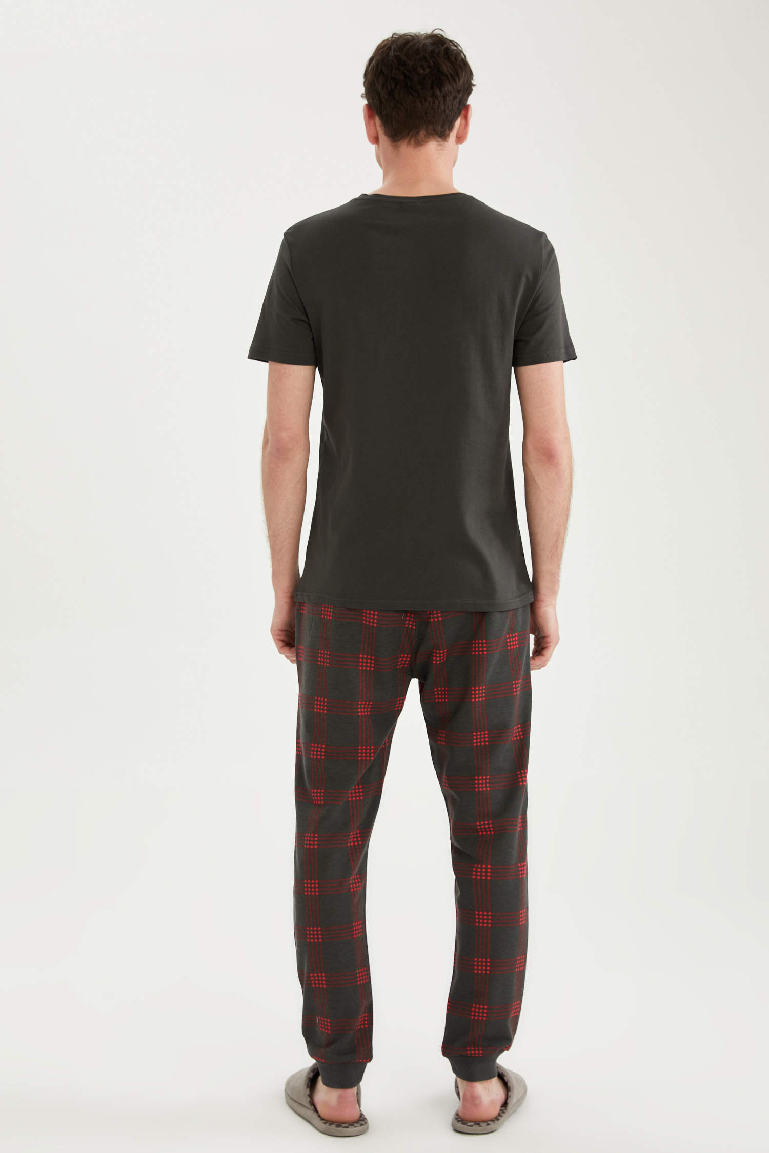 Defacto Slim Fit Pijama Takımı. 3