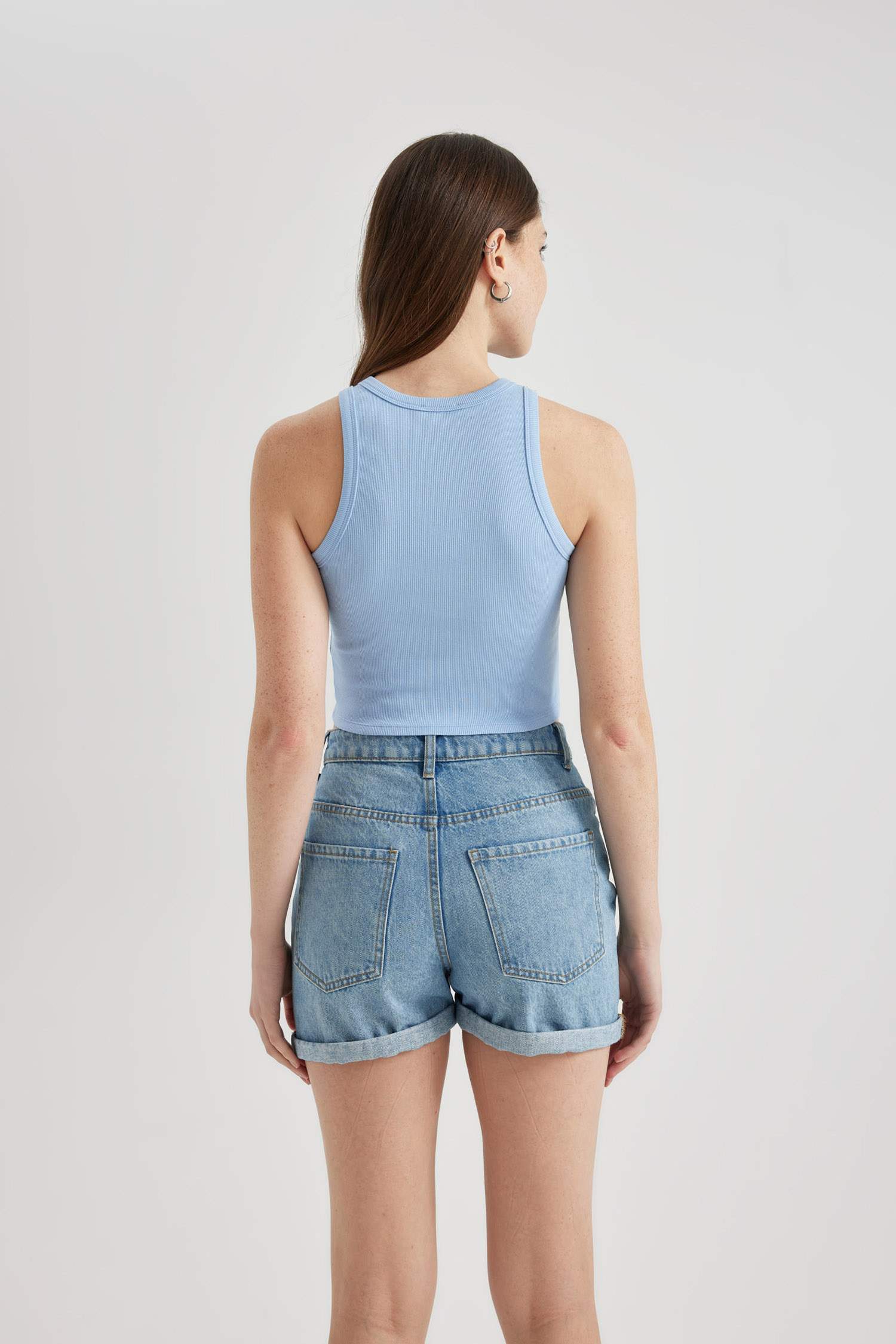 كروب توب بدون كم مضلع سليم فيت