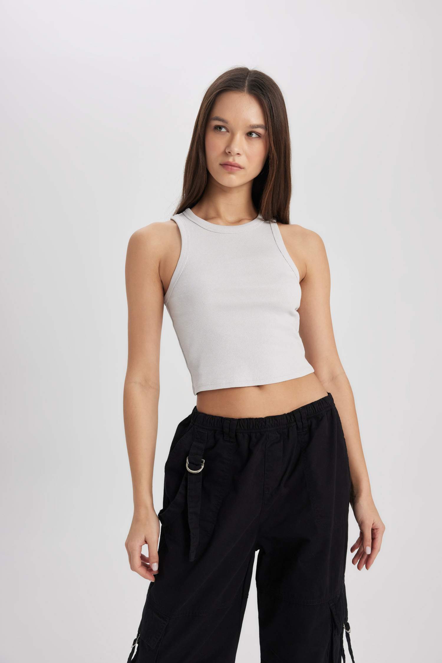 Fitted Halter Neck Ribbed Camisole Crop Top